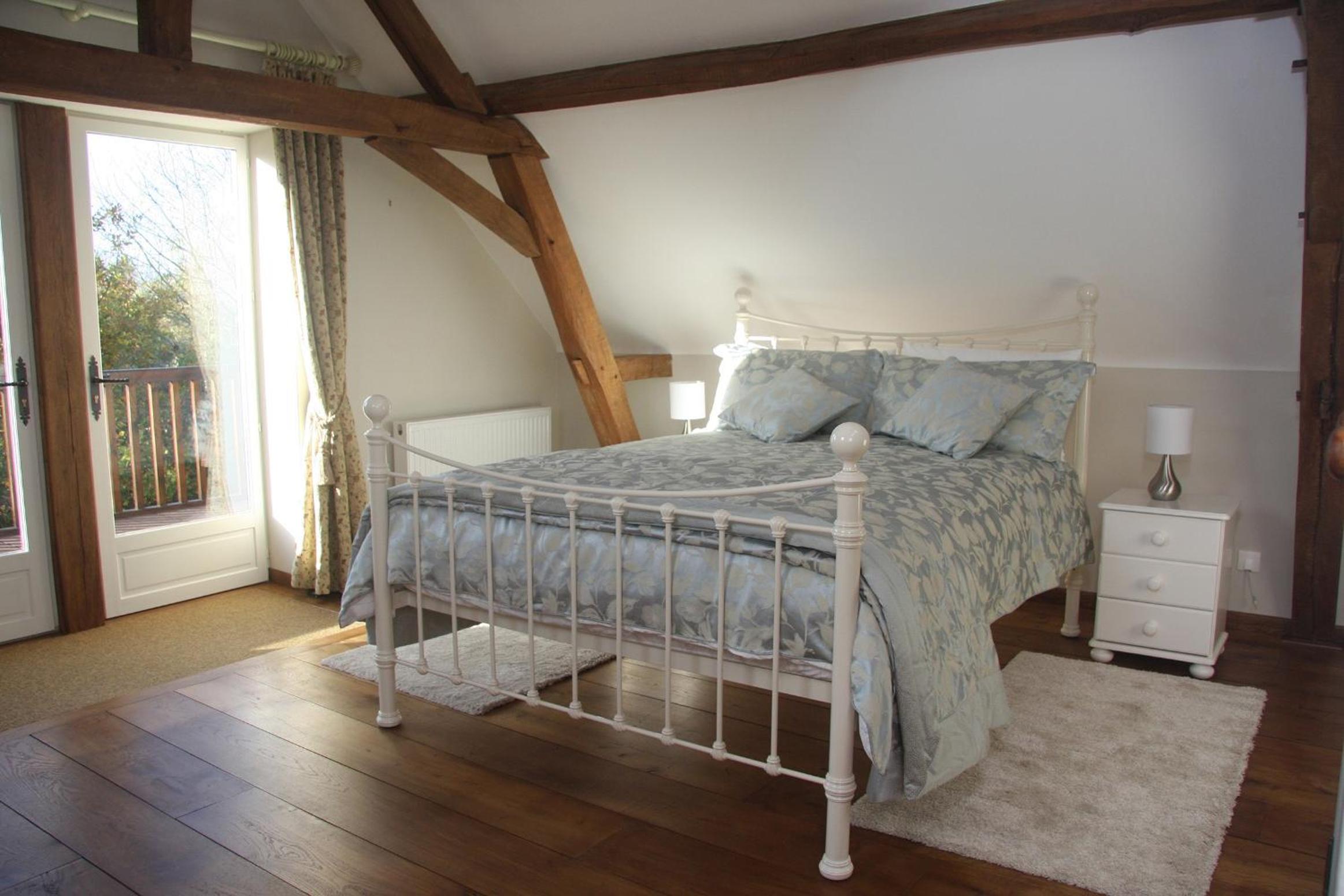 Deluxe Double Room with Balcony photo 1