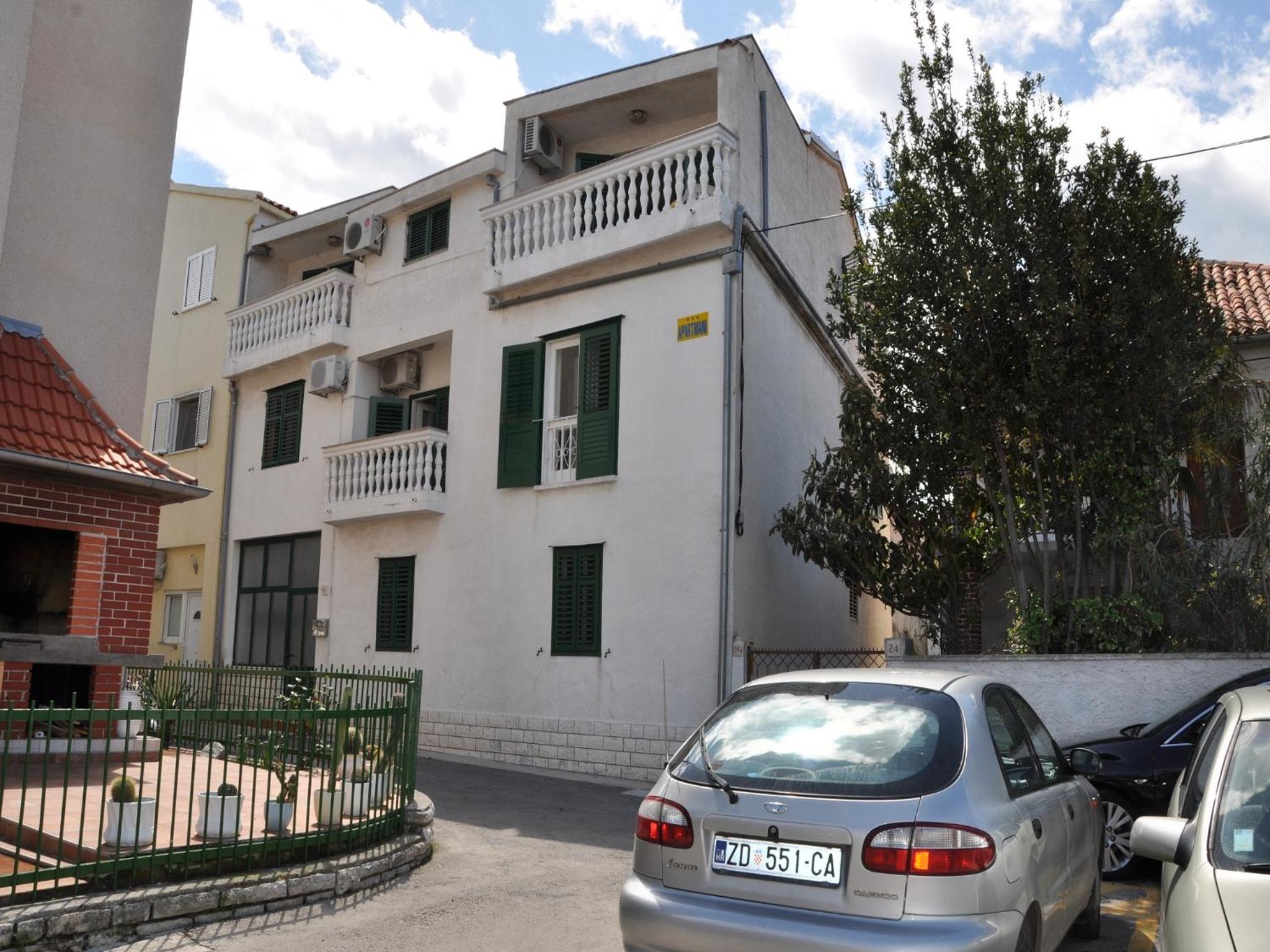 One-Bedroom Apartment with Sea View and Balcony photo 1