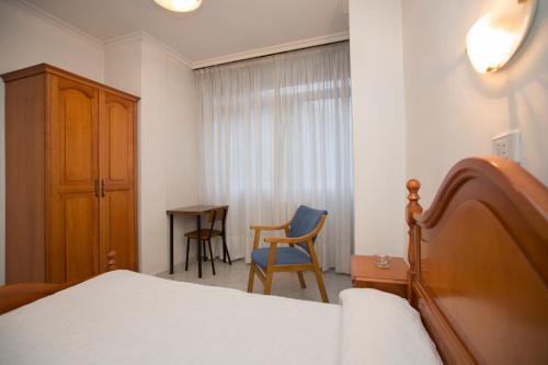 Double or Twin Room photo 2