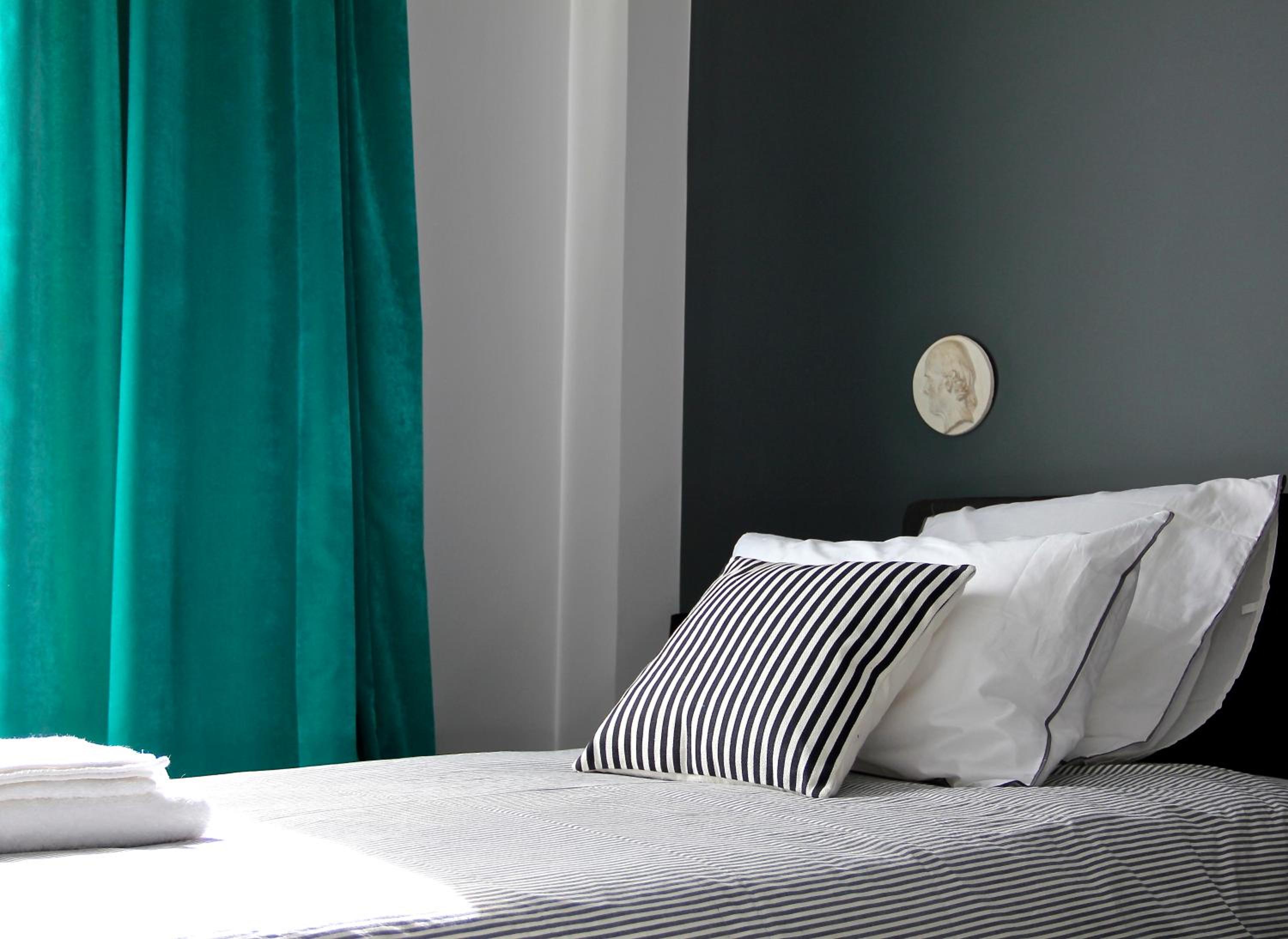Standard Twin Room photo 2