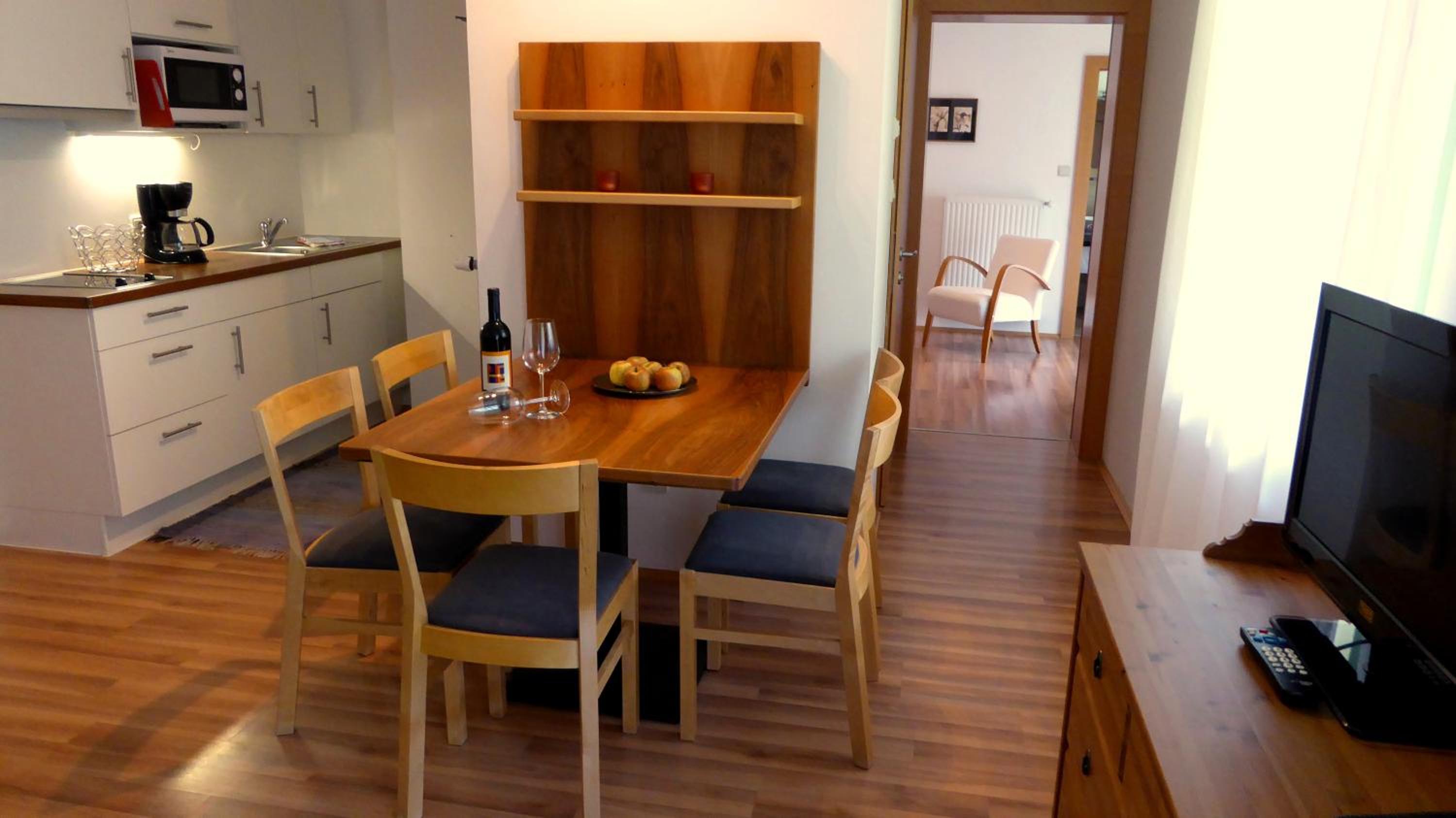 Apartment with Mountain View photo 3