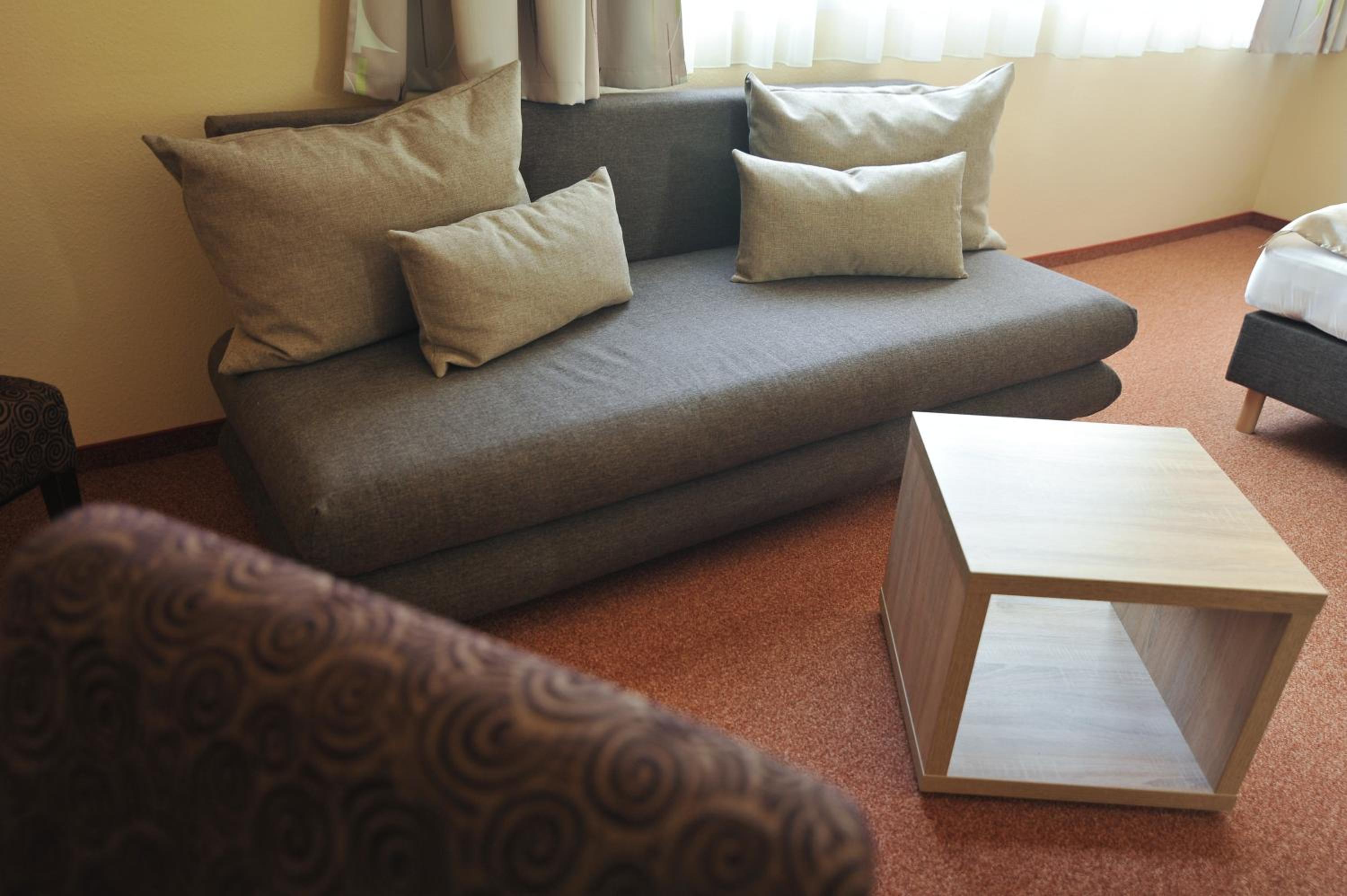 Standard Triple Room - Photo 4