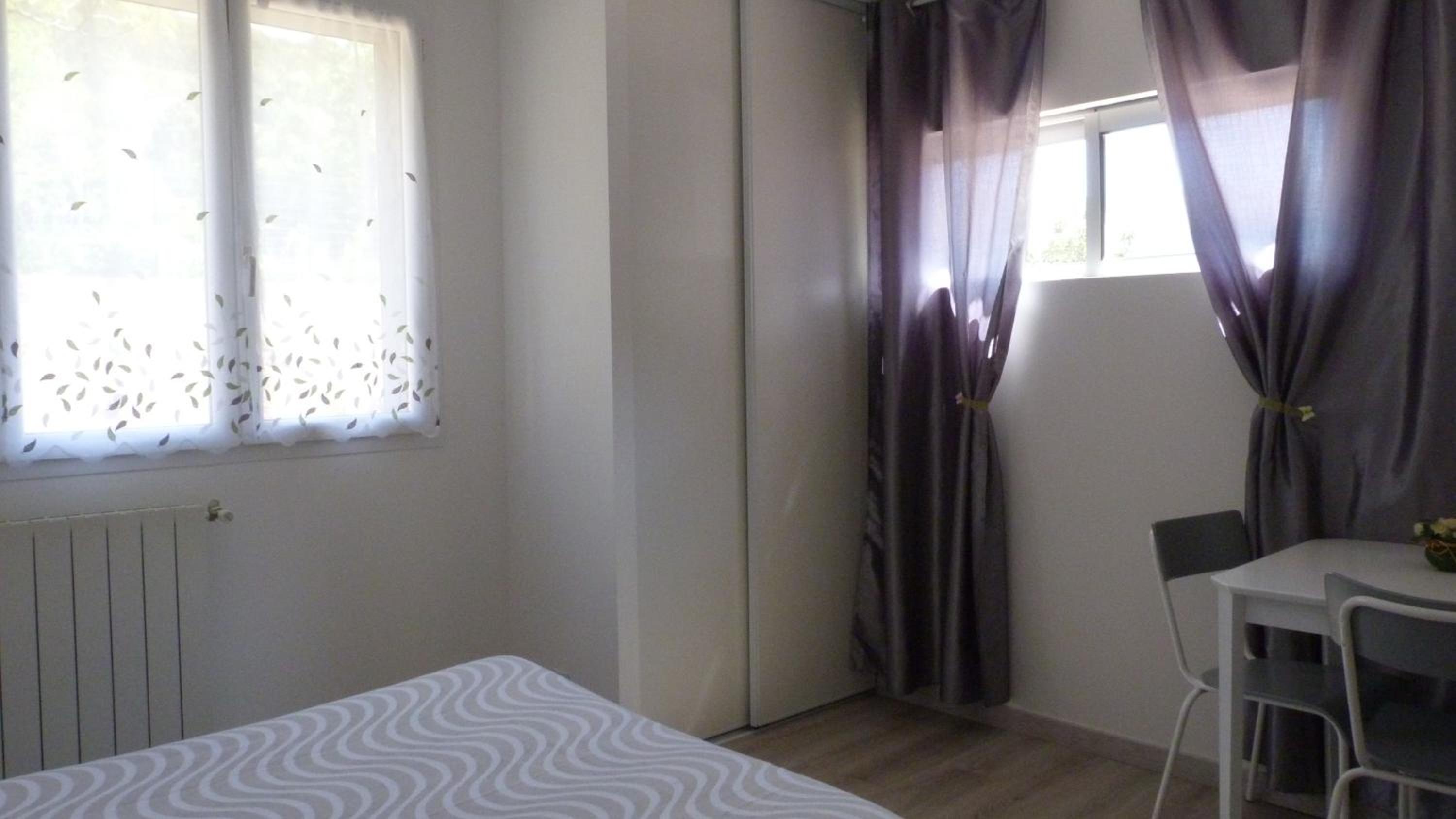 Economy Double Room - Photo 5