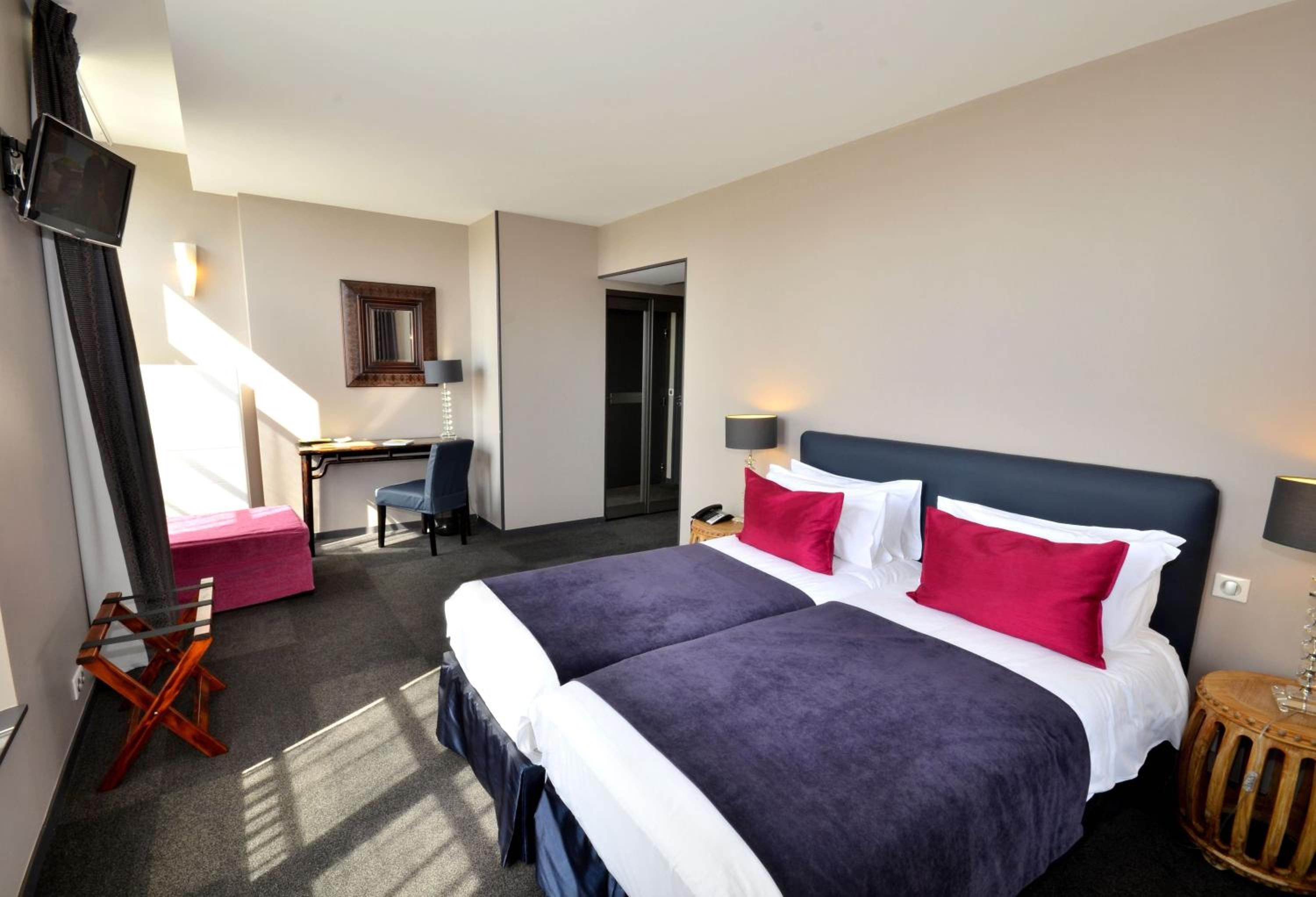 Superior Double or Twin Room with Garden View
