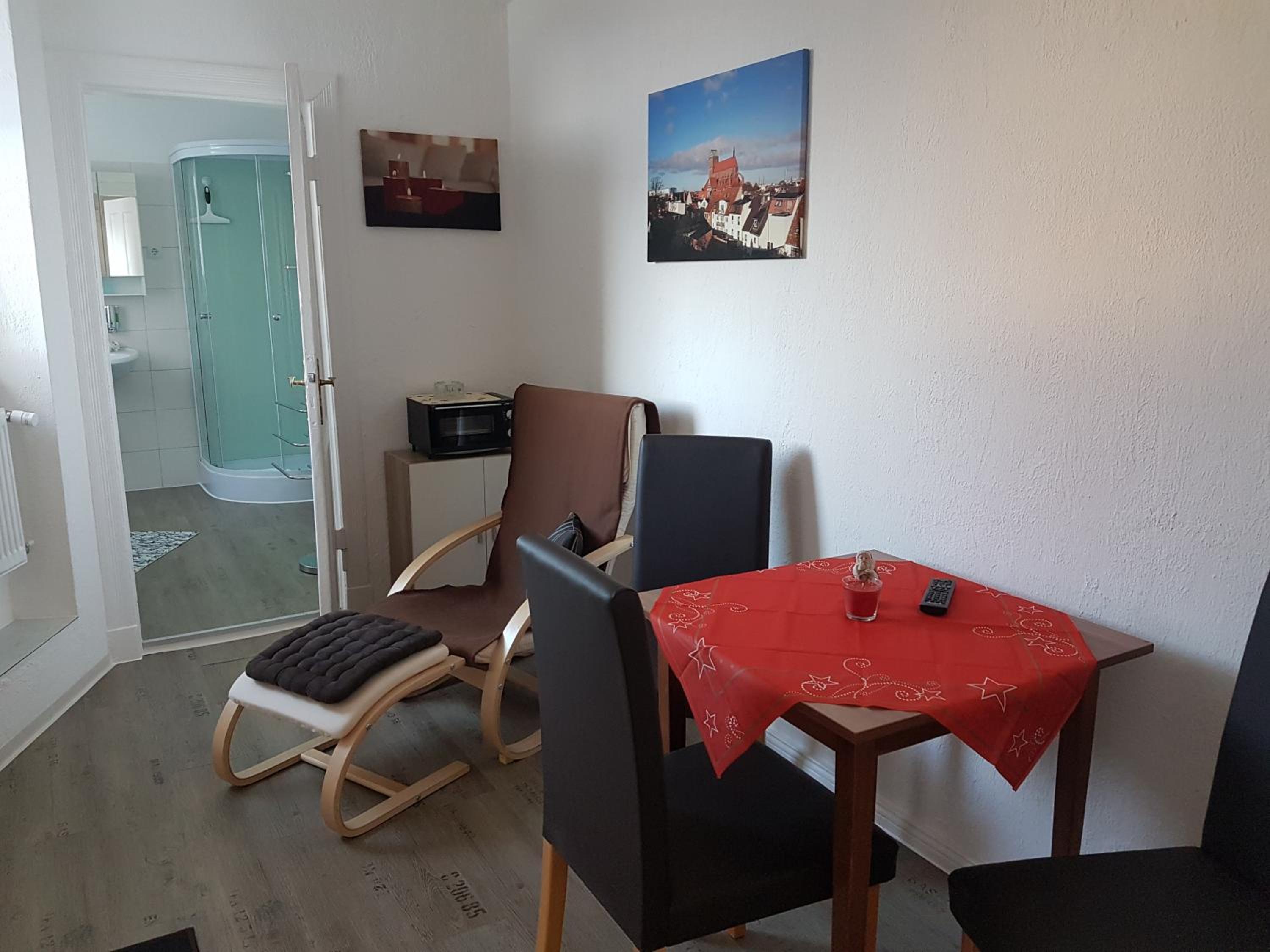 Studio Apartment