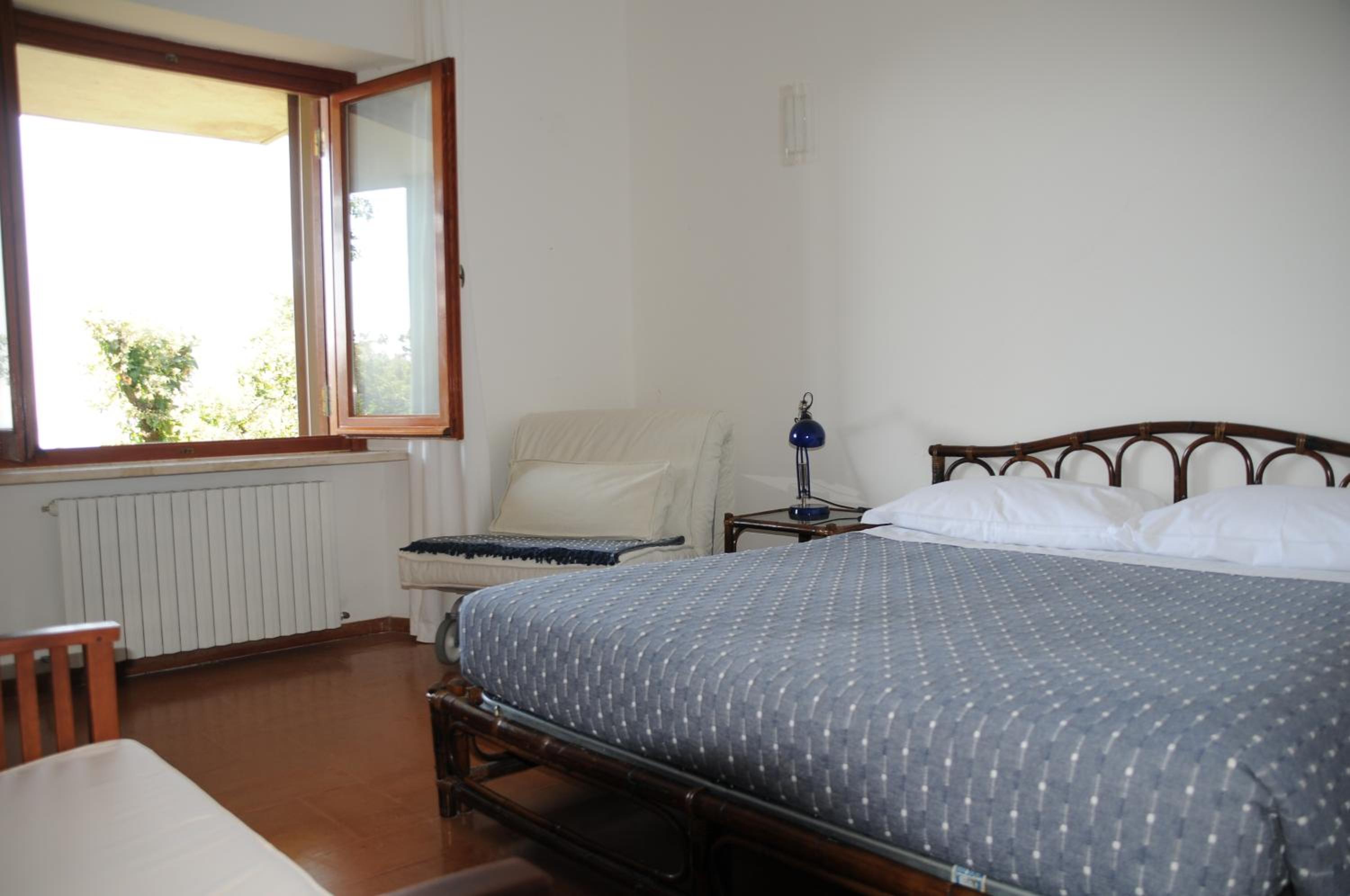 Standard Triple Room with Sea View
