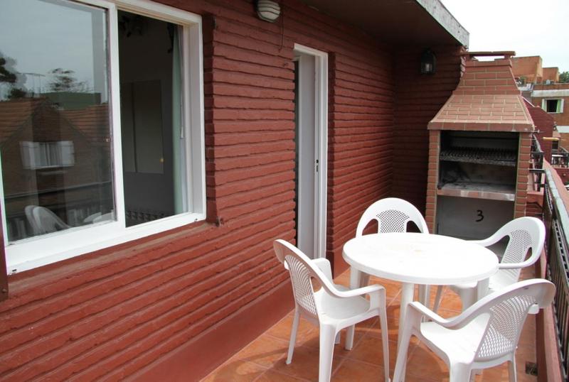 Two-Bedroom Apartment (4 Adults)