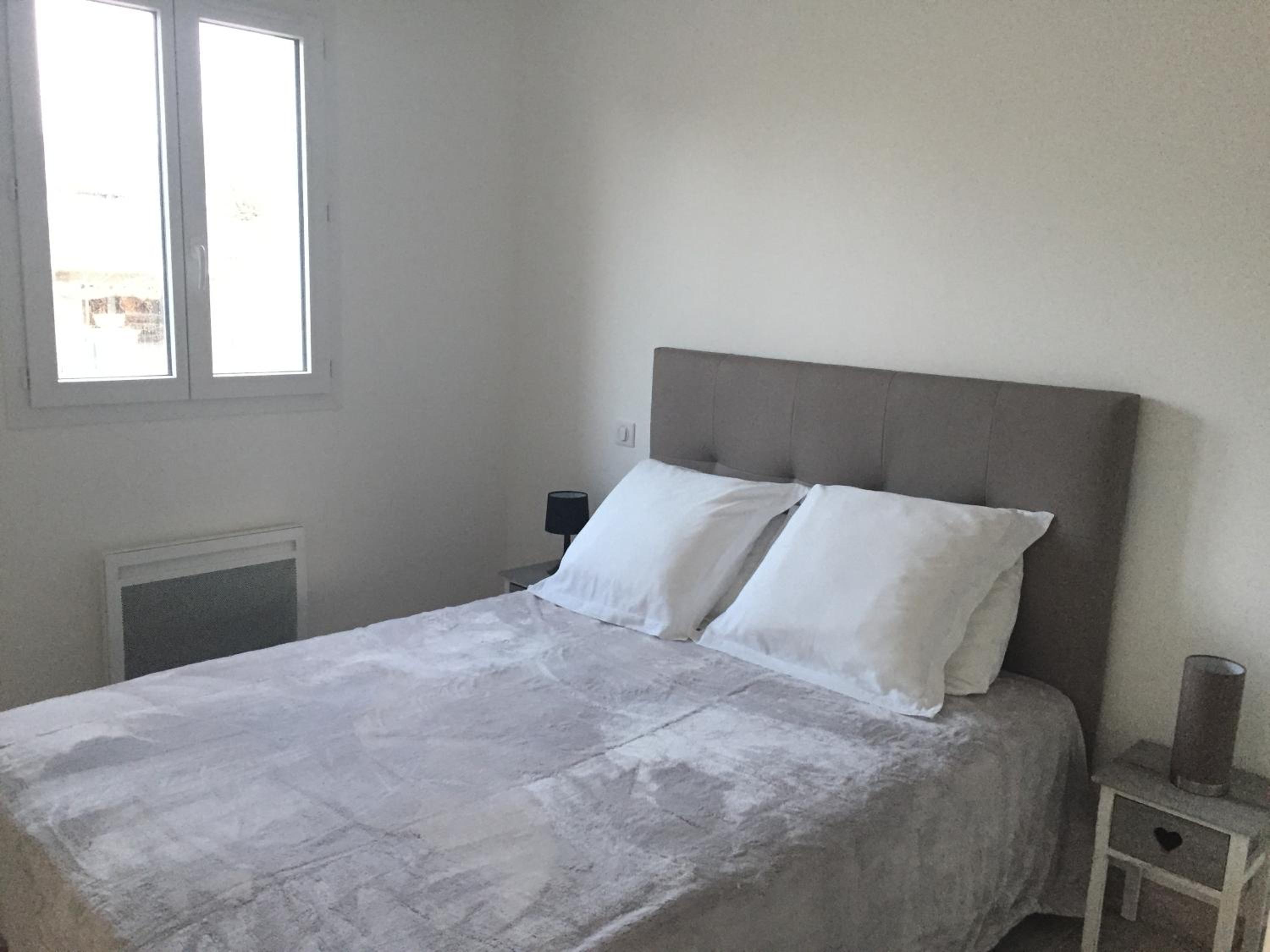 Apartment with Terrace photo 3