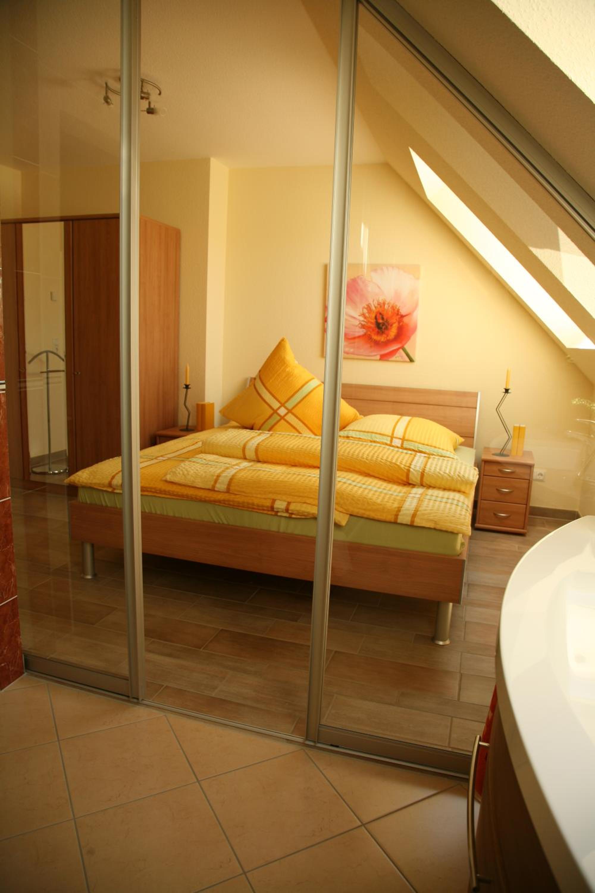 One-Bedroom Apartment photo 3