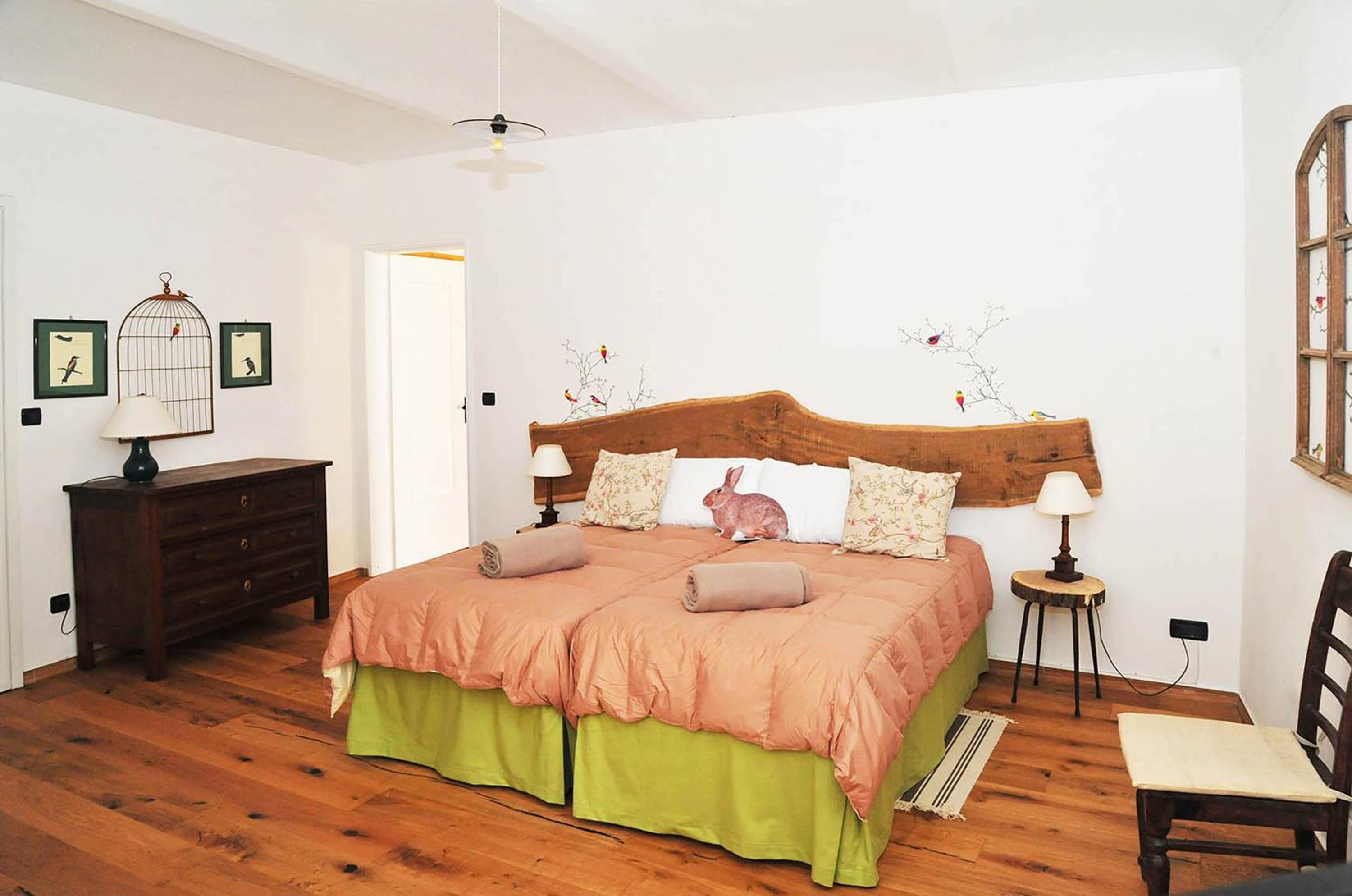 One-Bedroom House photo 1