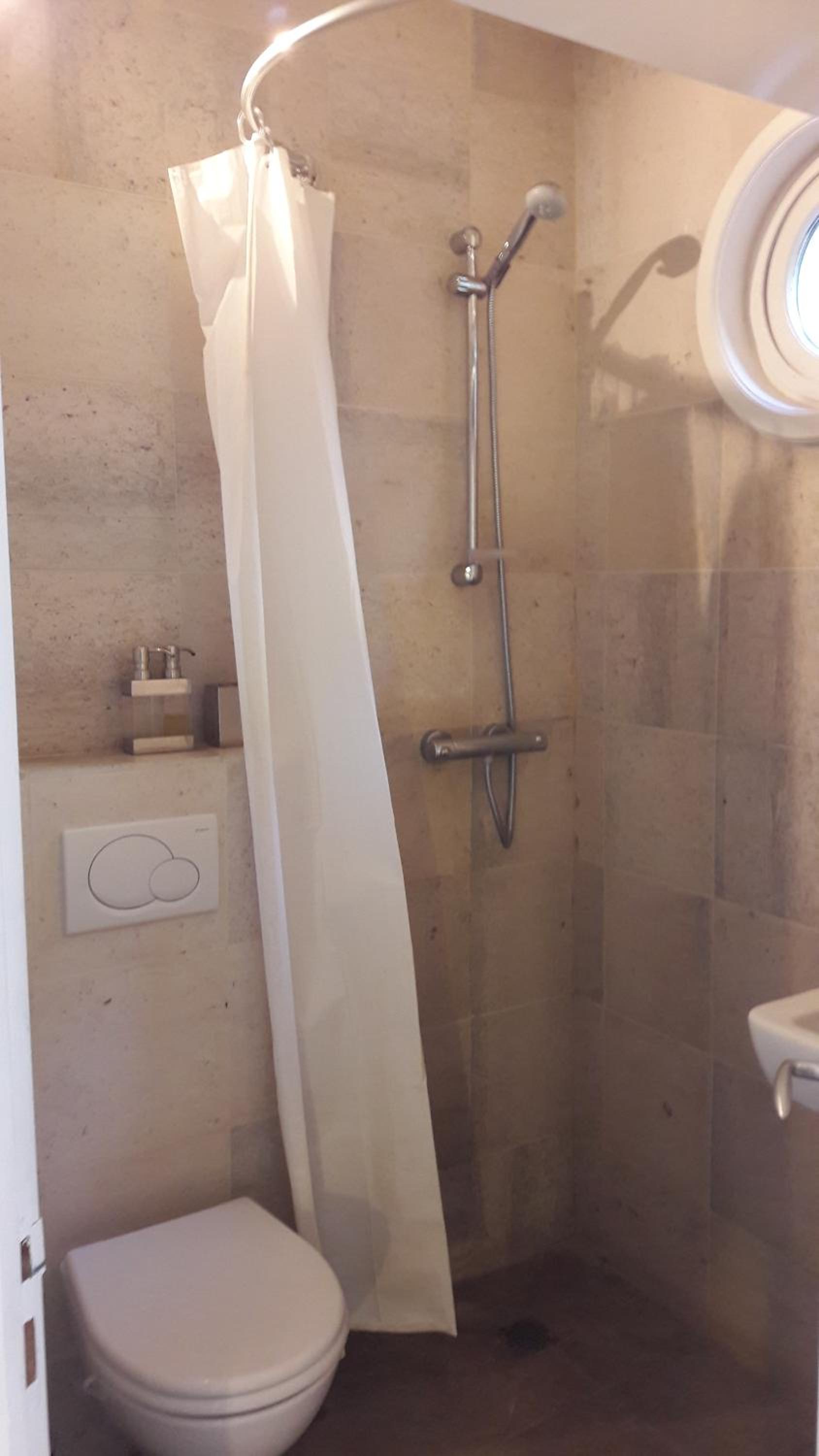  Double or Twin Room (Ground Floor) photo 2
