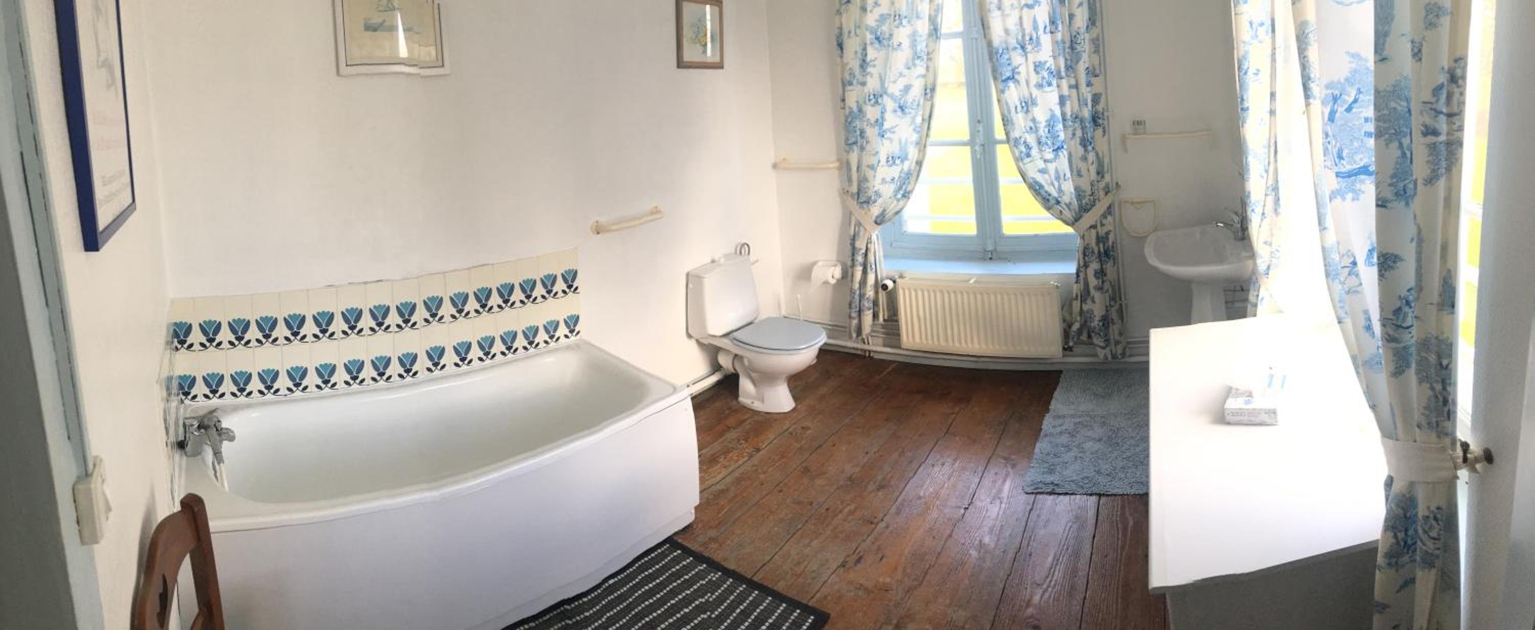 Double Room with Private Bathroom photo 1