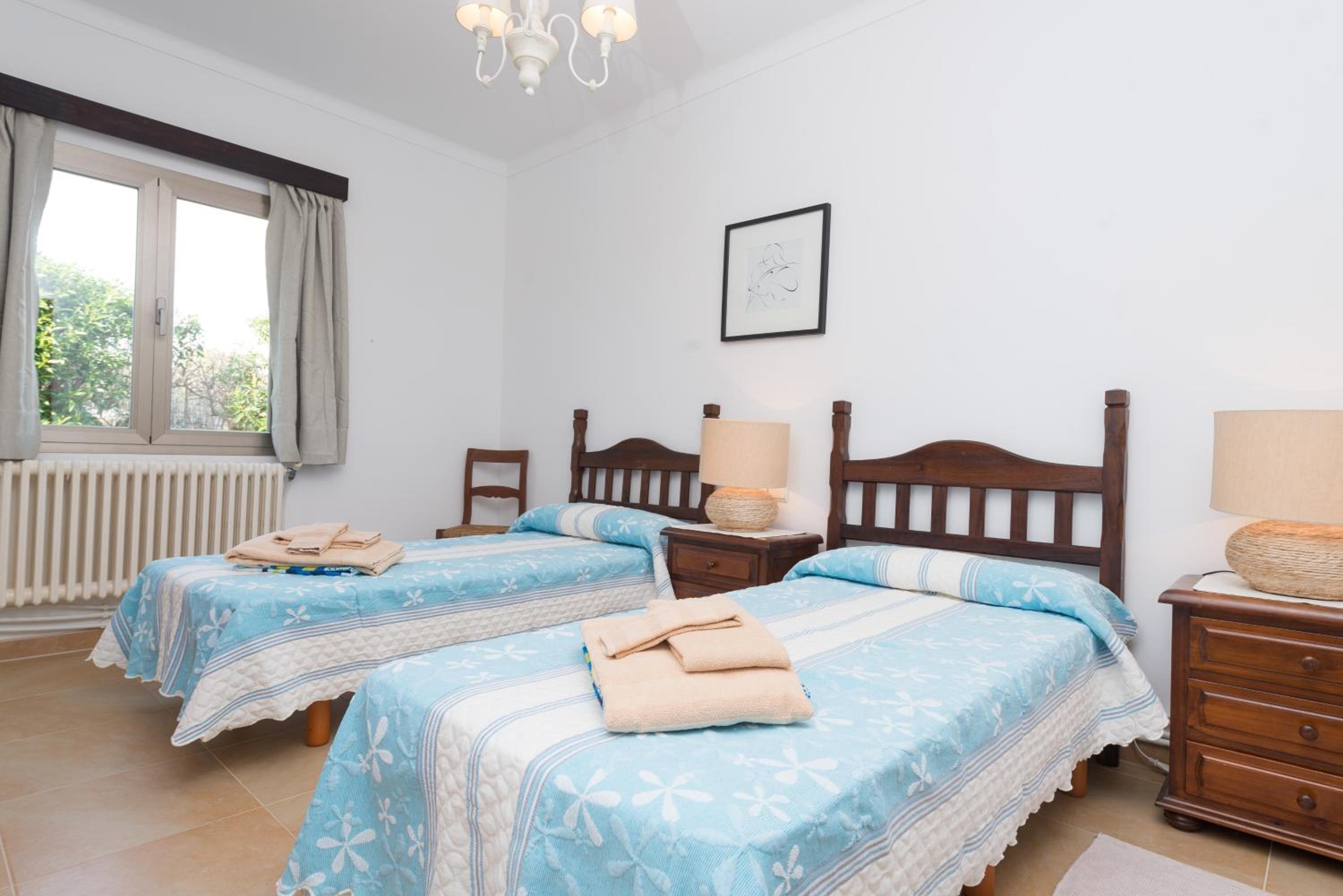 Villa photo 3