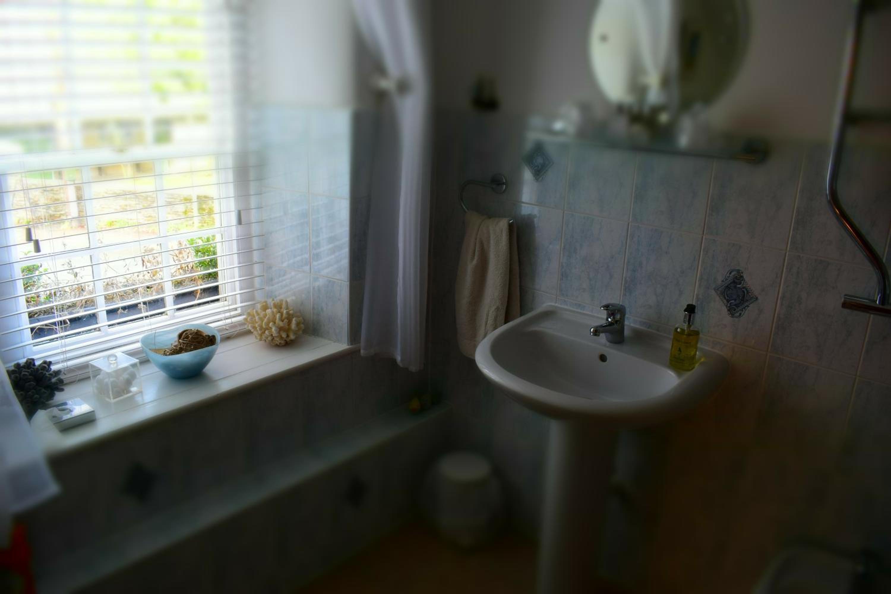 Super King Room with Garden View photo 3