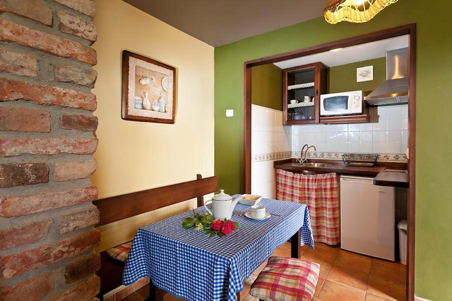 One-Bedroom Apartment (2 Adults) photo 3