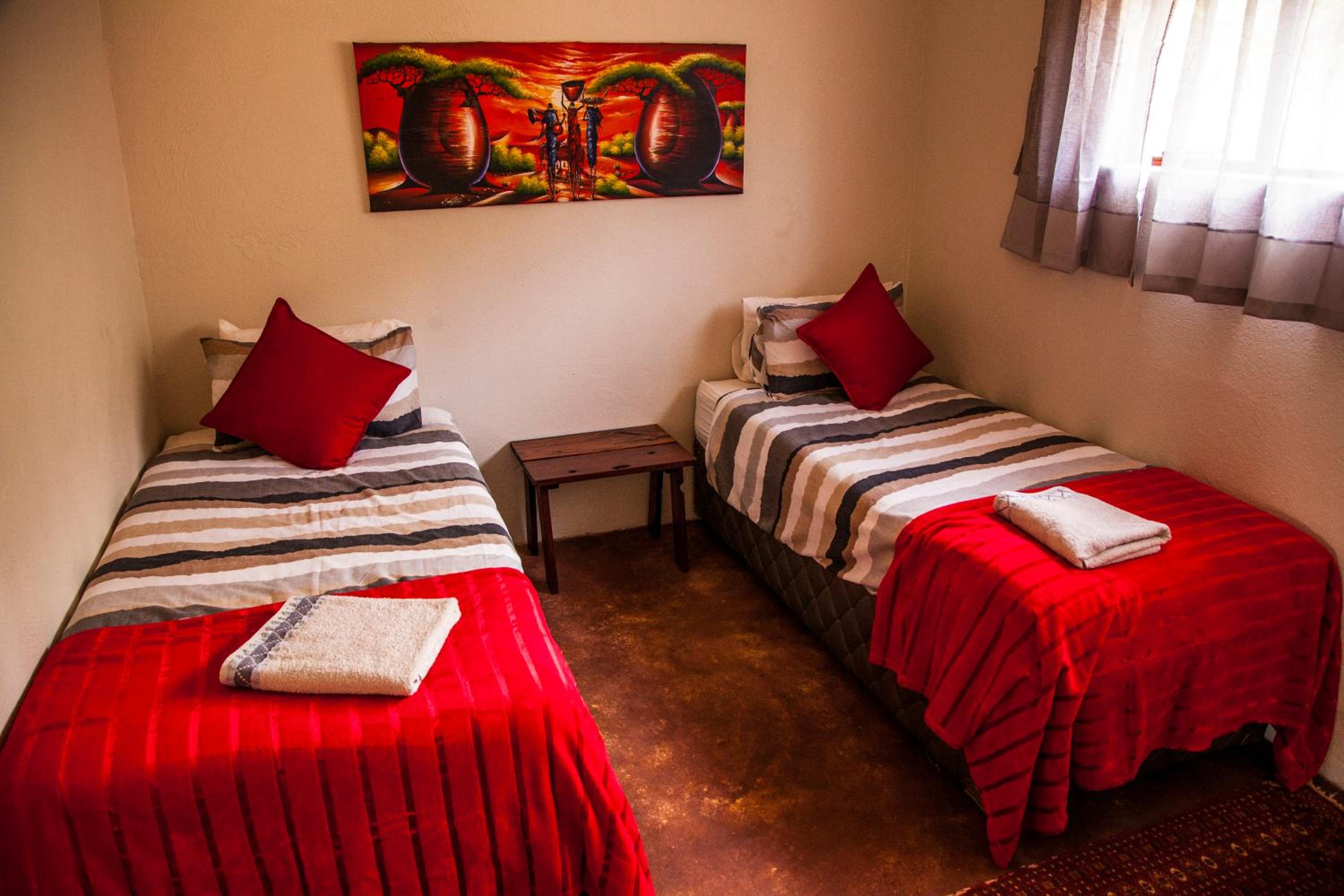 Two-Bedroom Chalet - Photo 3