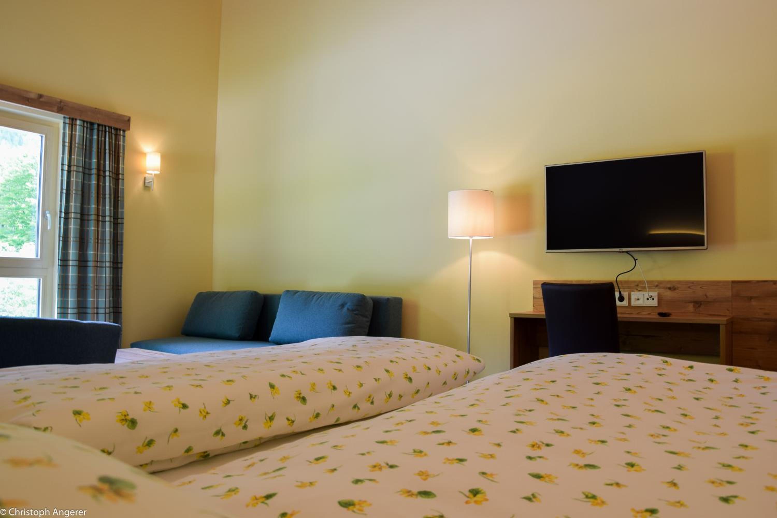 Double Room - Photo 8