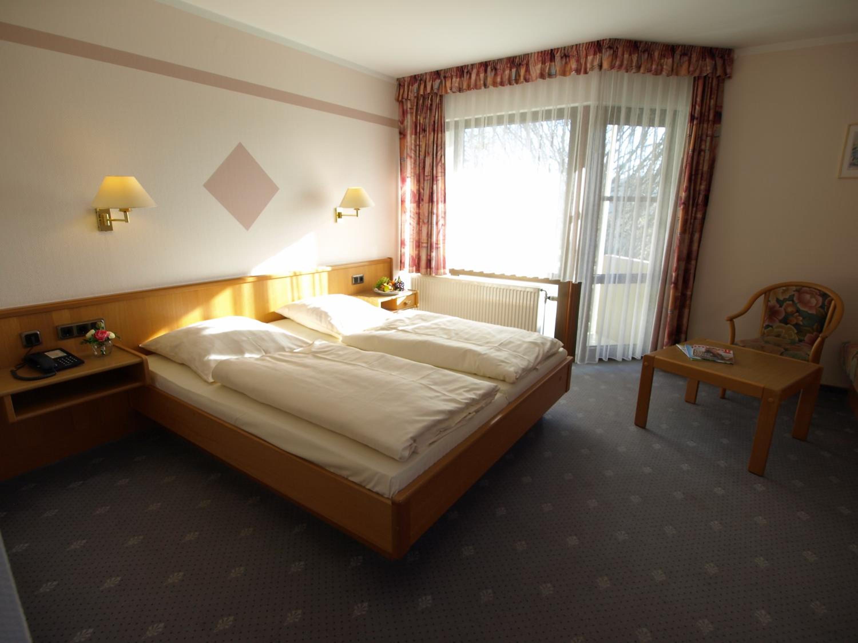 Triple Room with Balcony - Photo 2