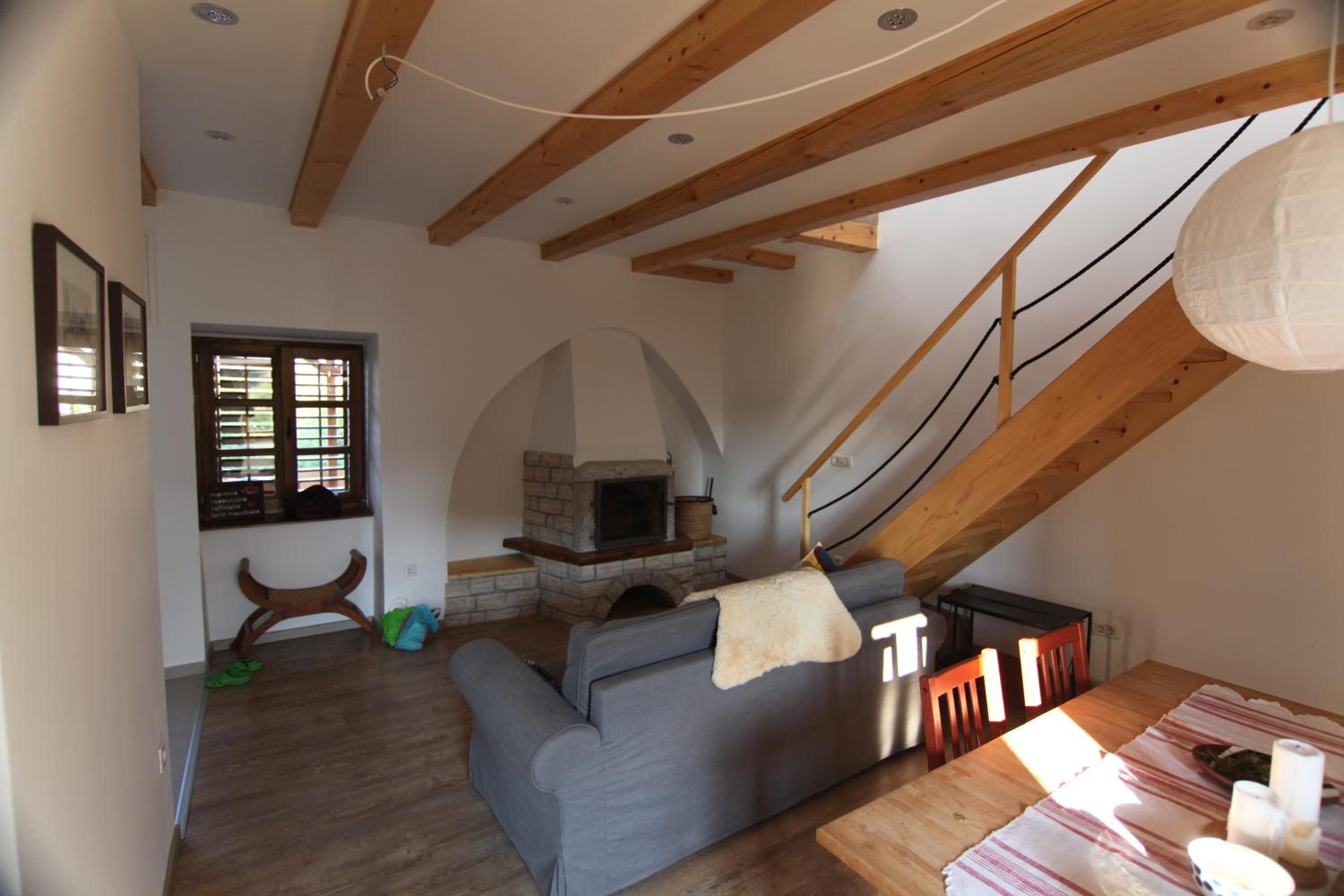Three-Bedroom House photo 3