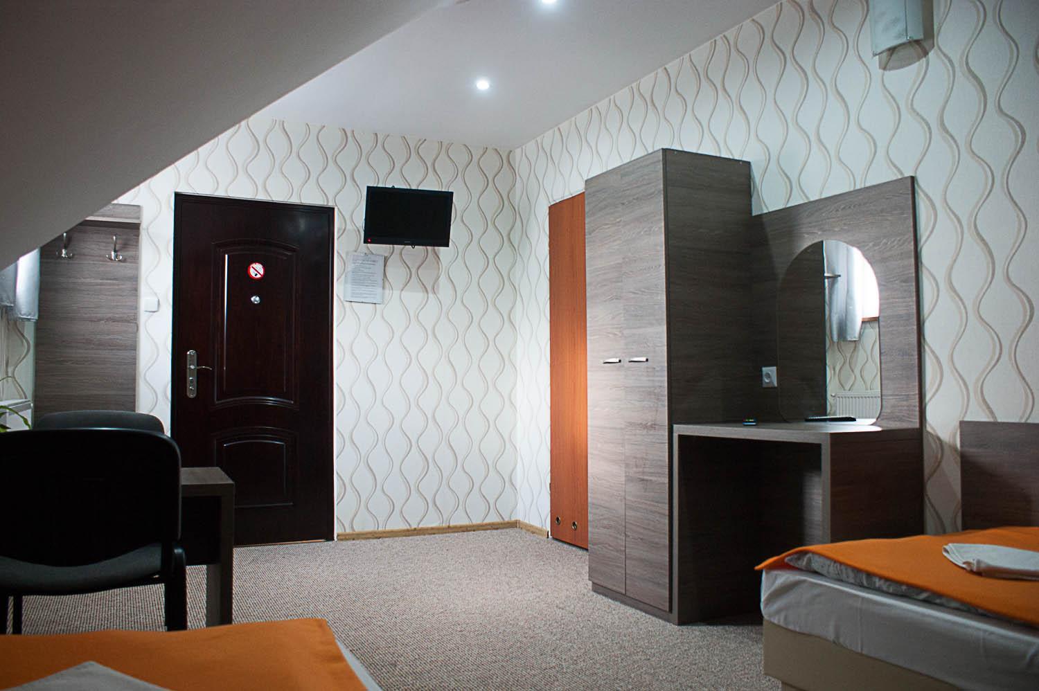 Large Single Room photo 3