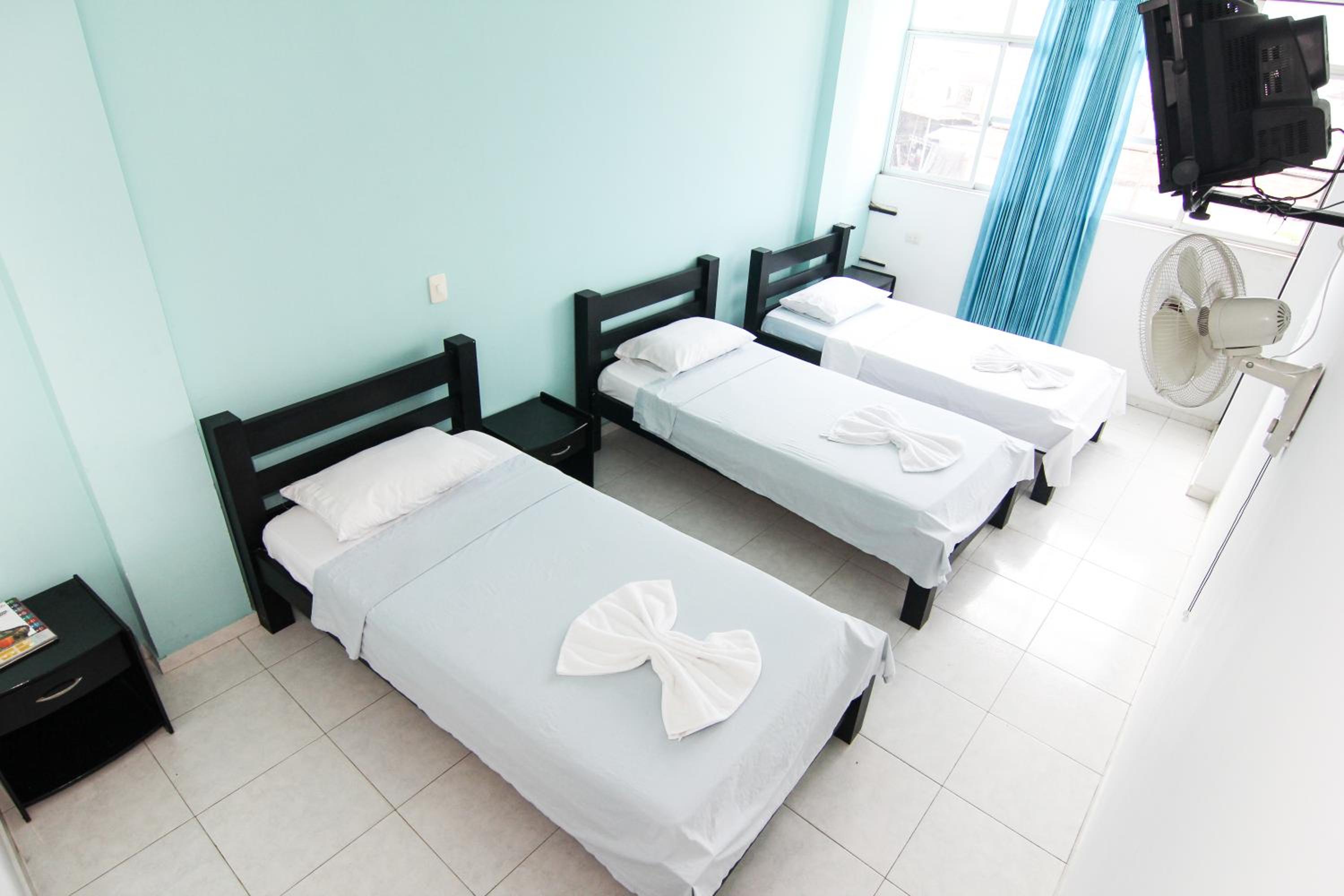 Basic Triple Room photo 1