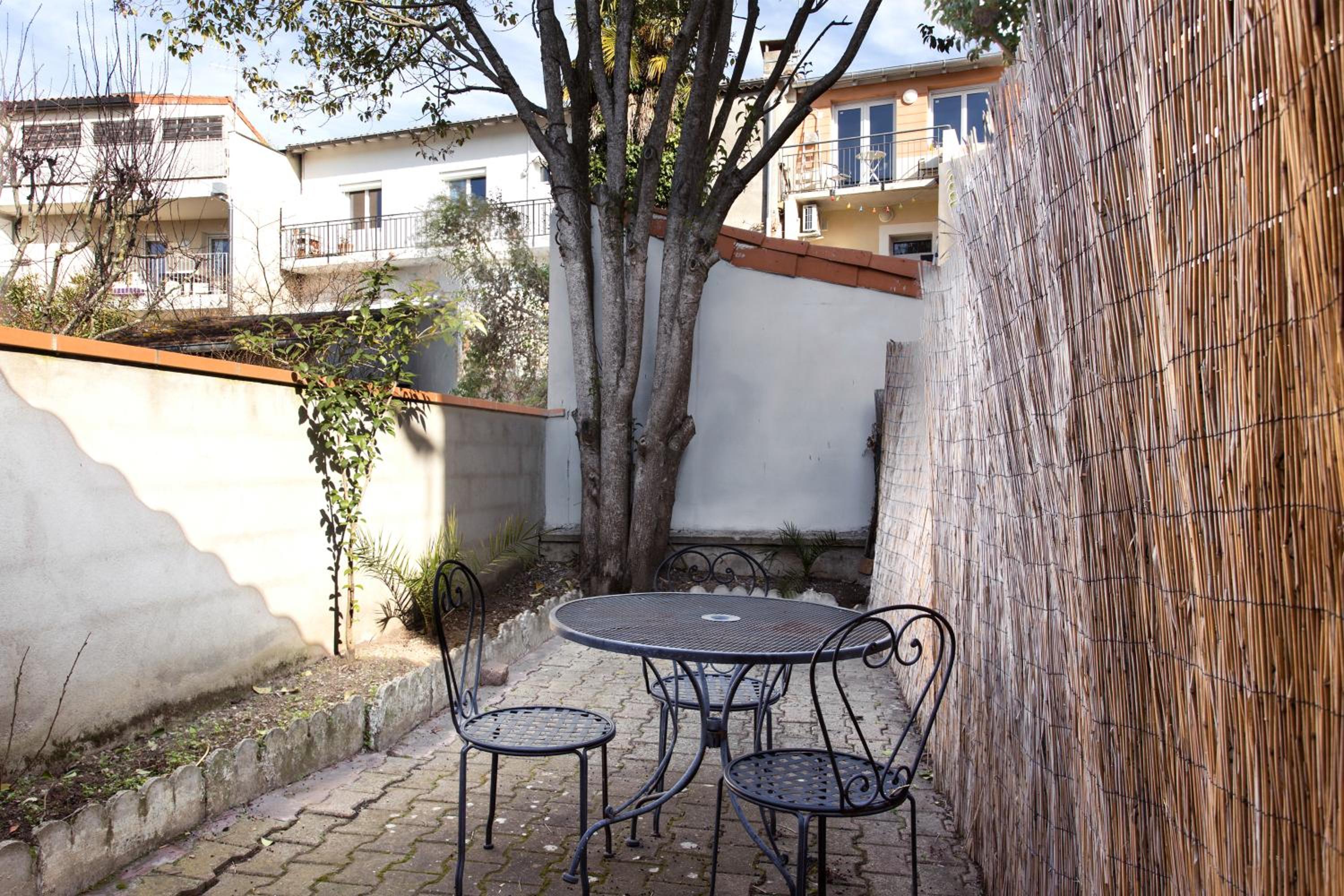 Apartment with Terrace