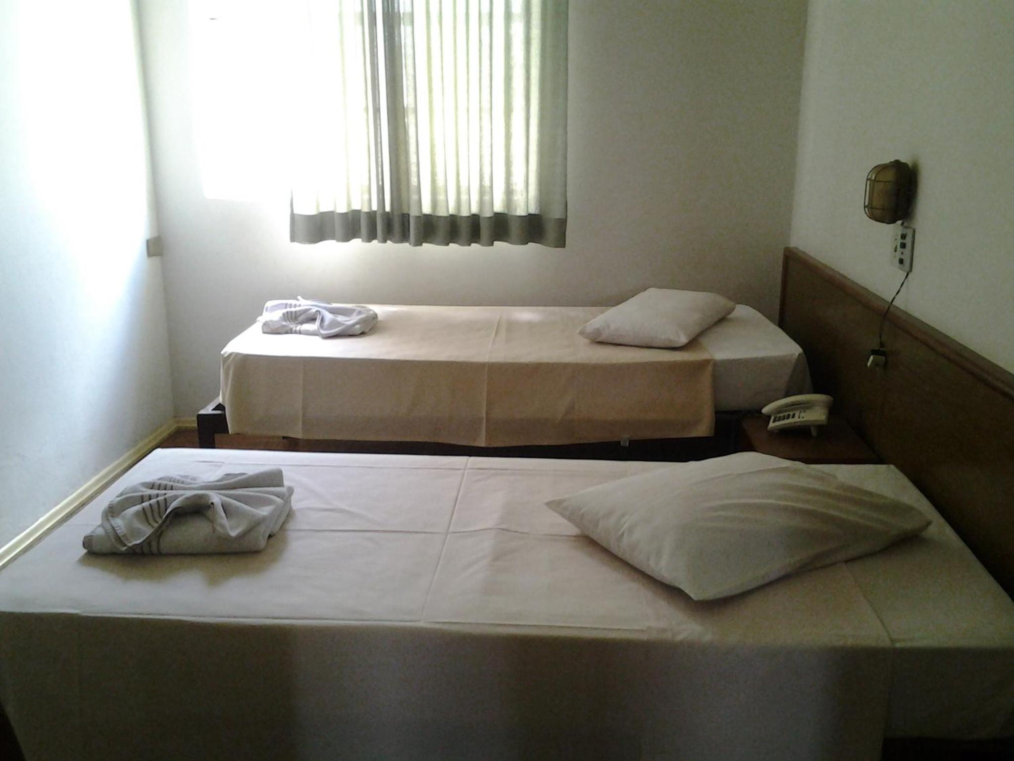 Budget Twin Room photo 3
