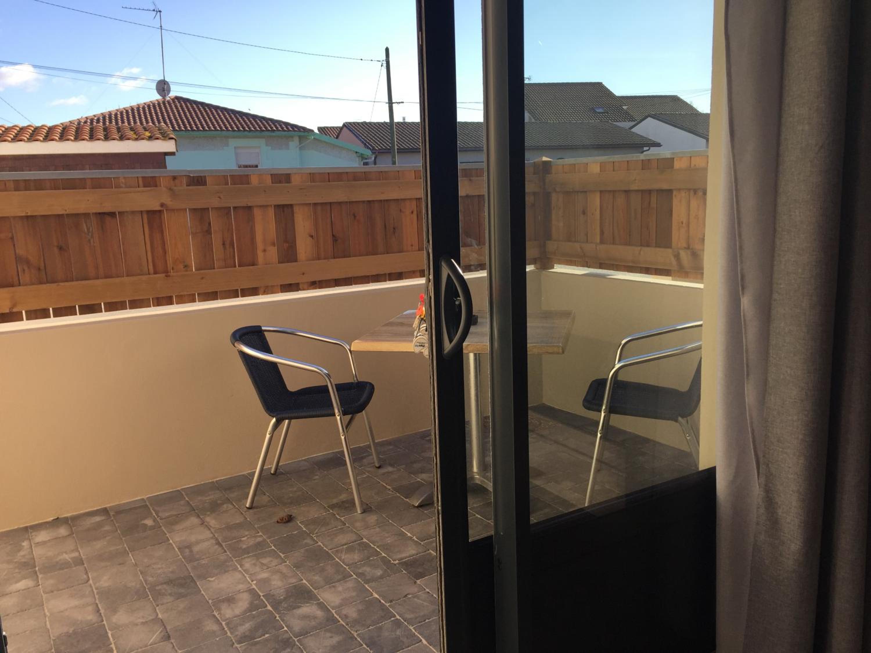 Studio with Terrace - Photo 7
