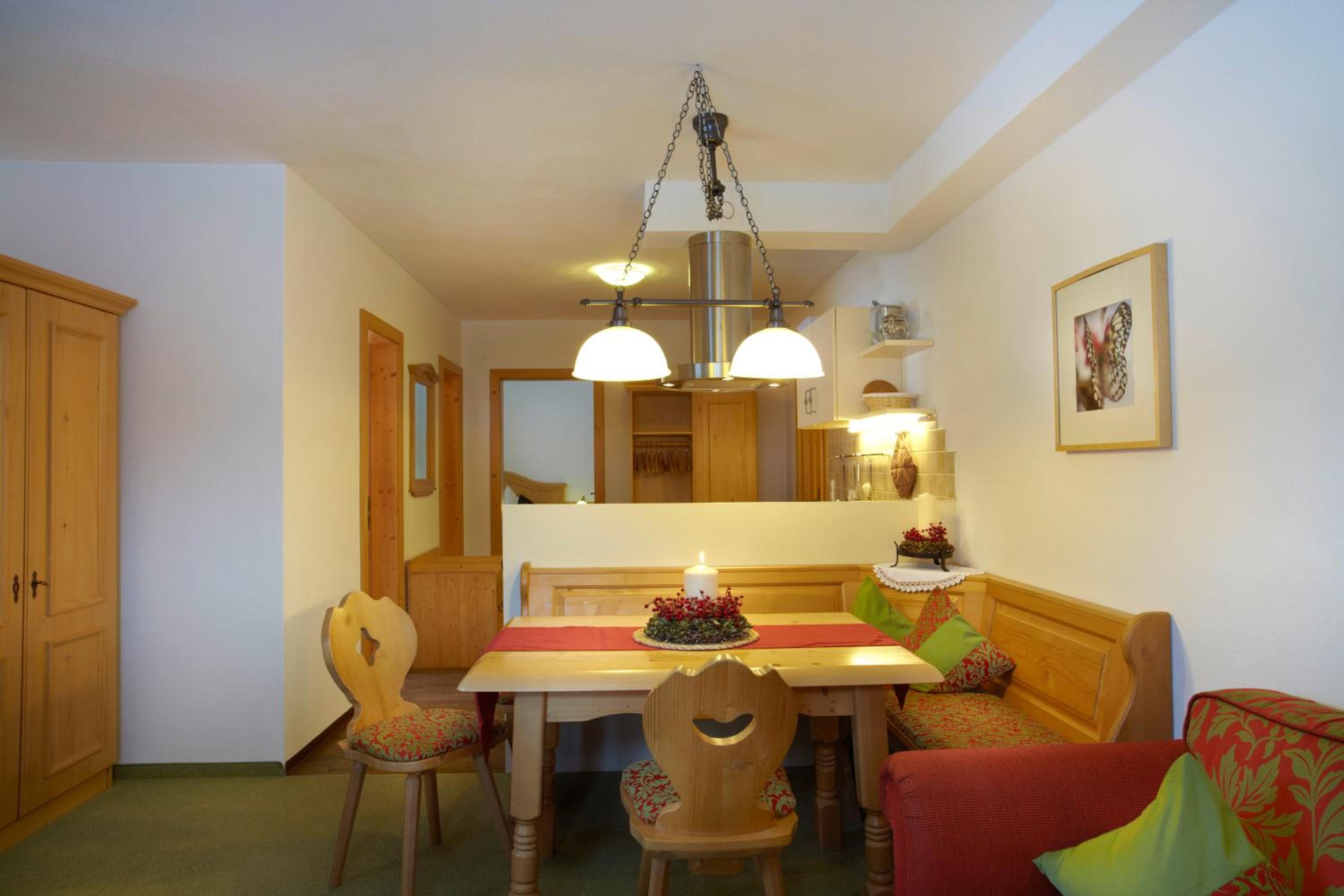 Standard One-Bedroom Apartment photo 1