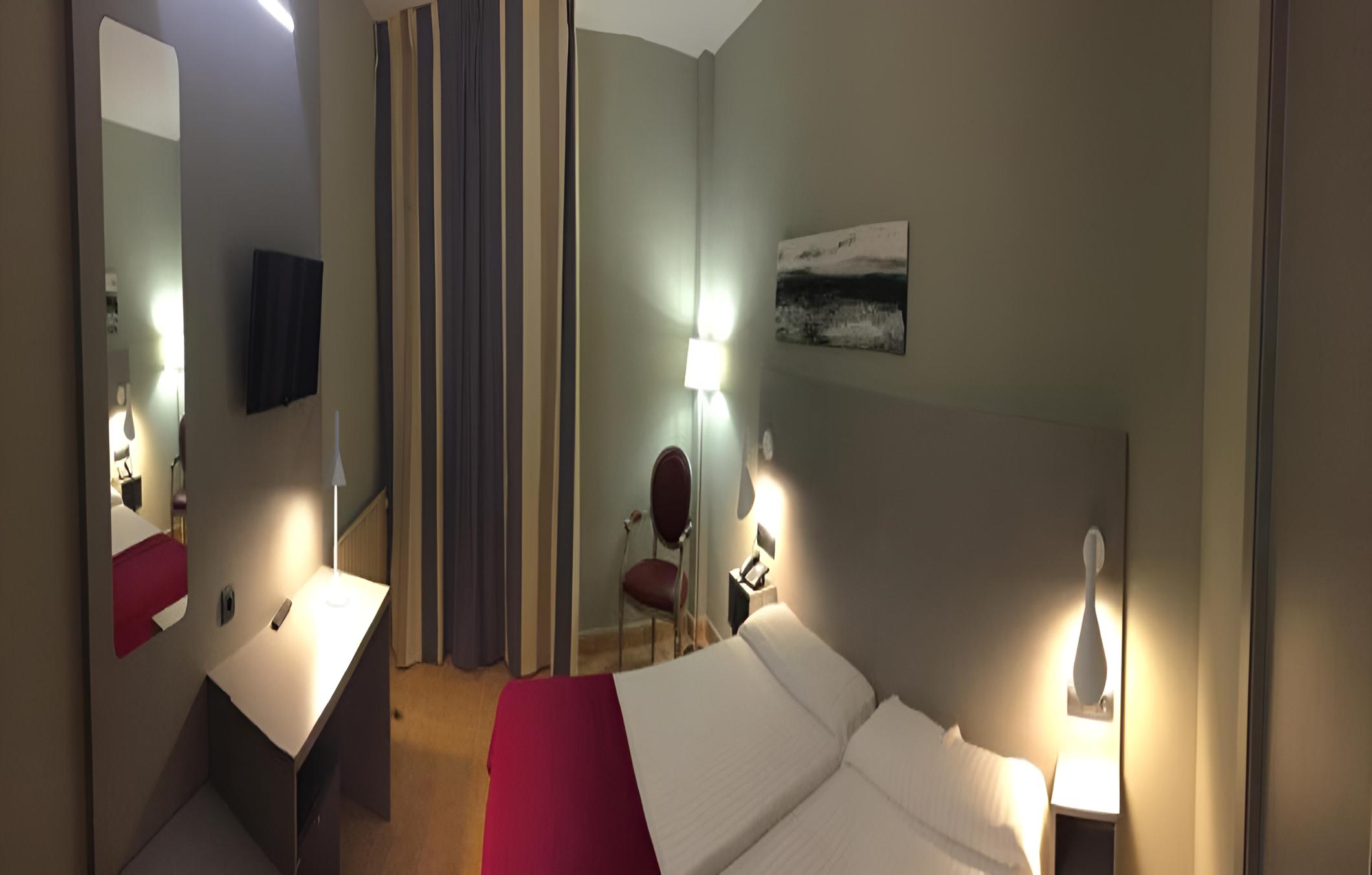 Double Room photo 2