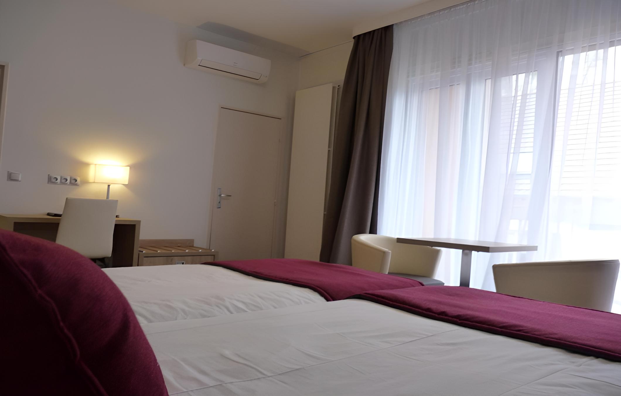 Two Connecting Double Rooms
