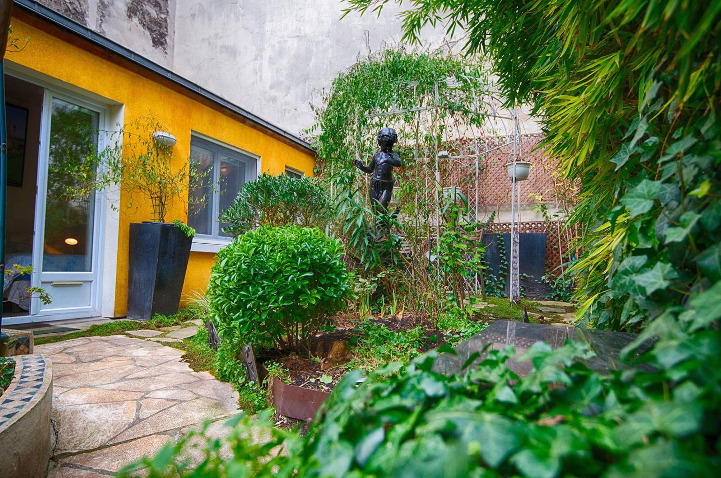 Double Room with Garden View