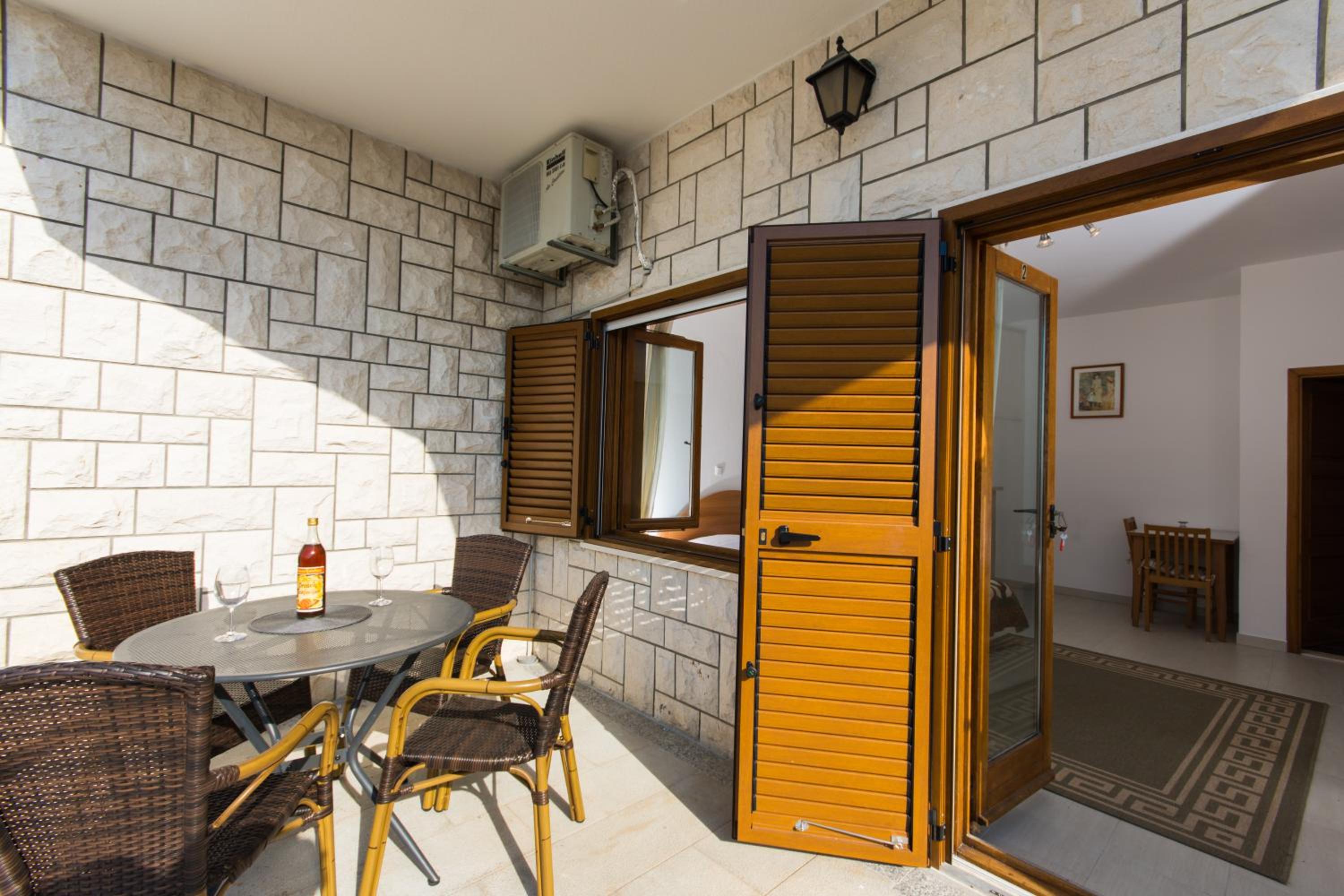 Studio Apartment with Sea View