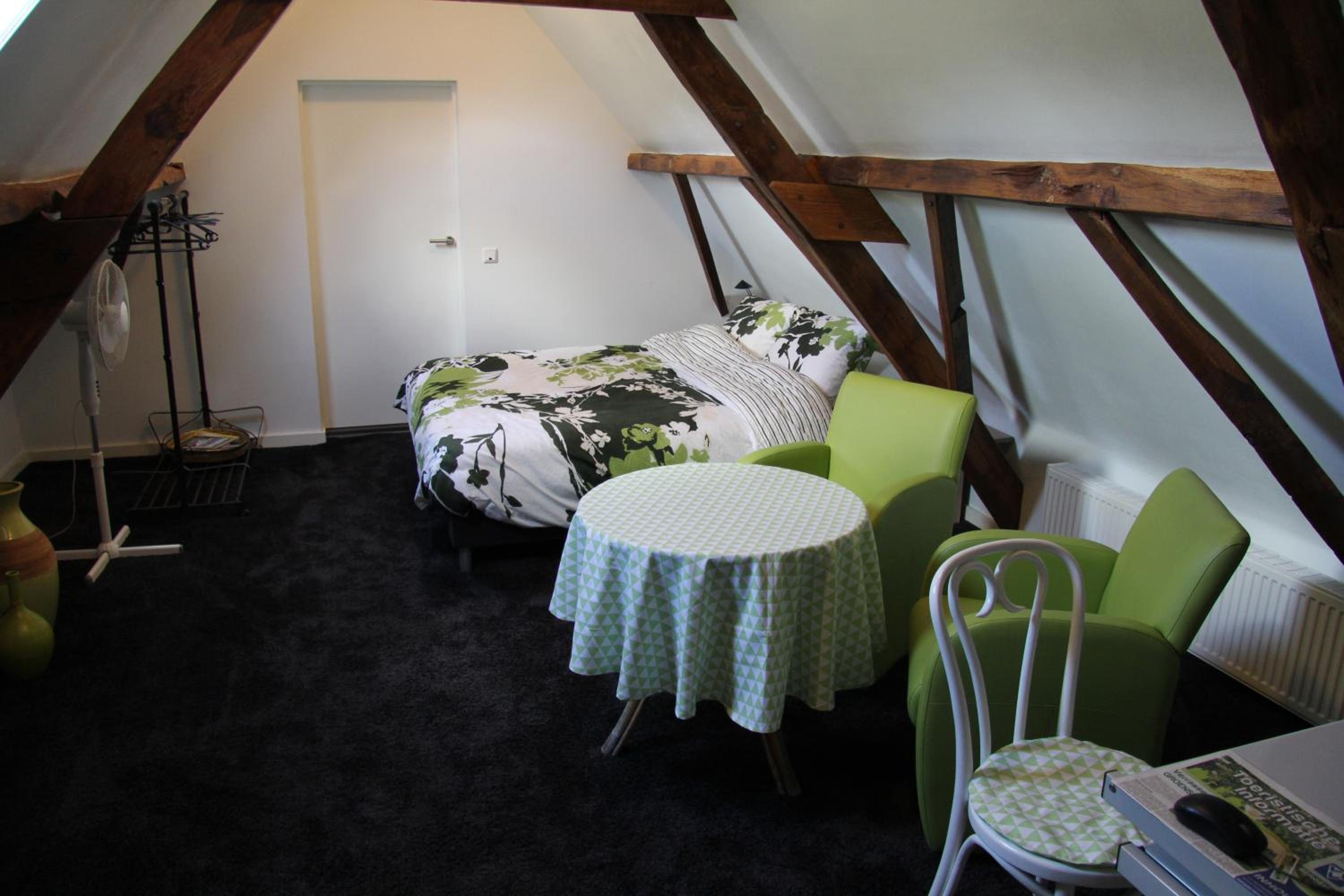 Double Room with Private Bathroom