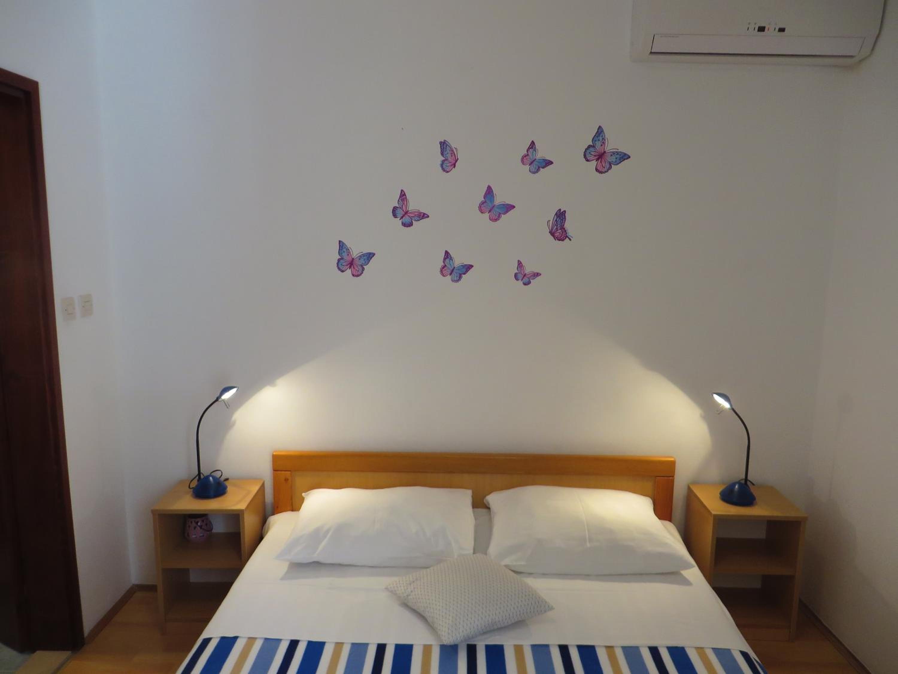 Studio Apartment photo 1