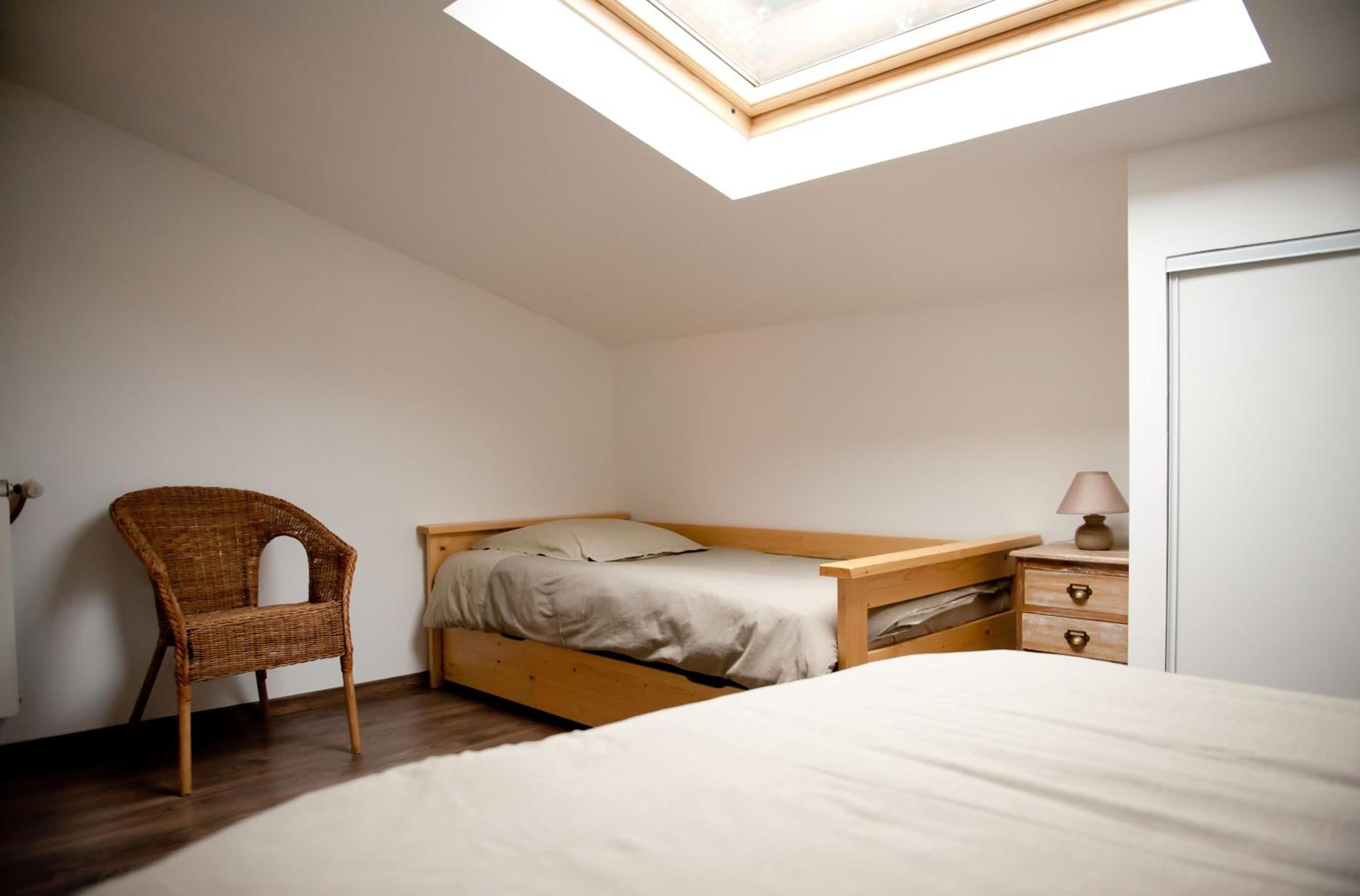 Three-Bedroom House photo 3