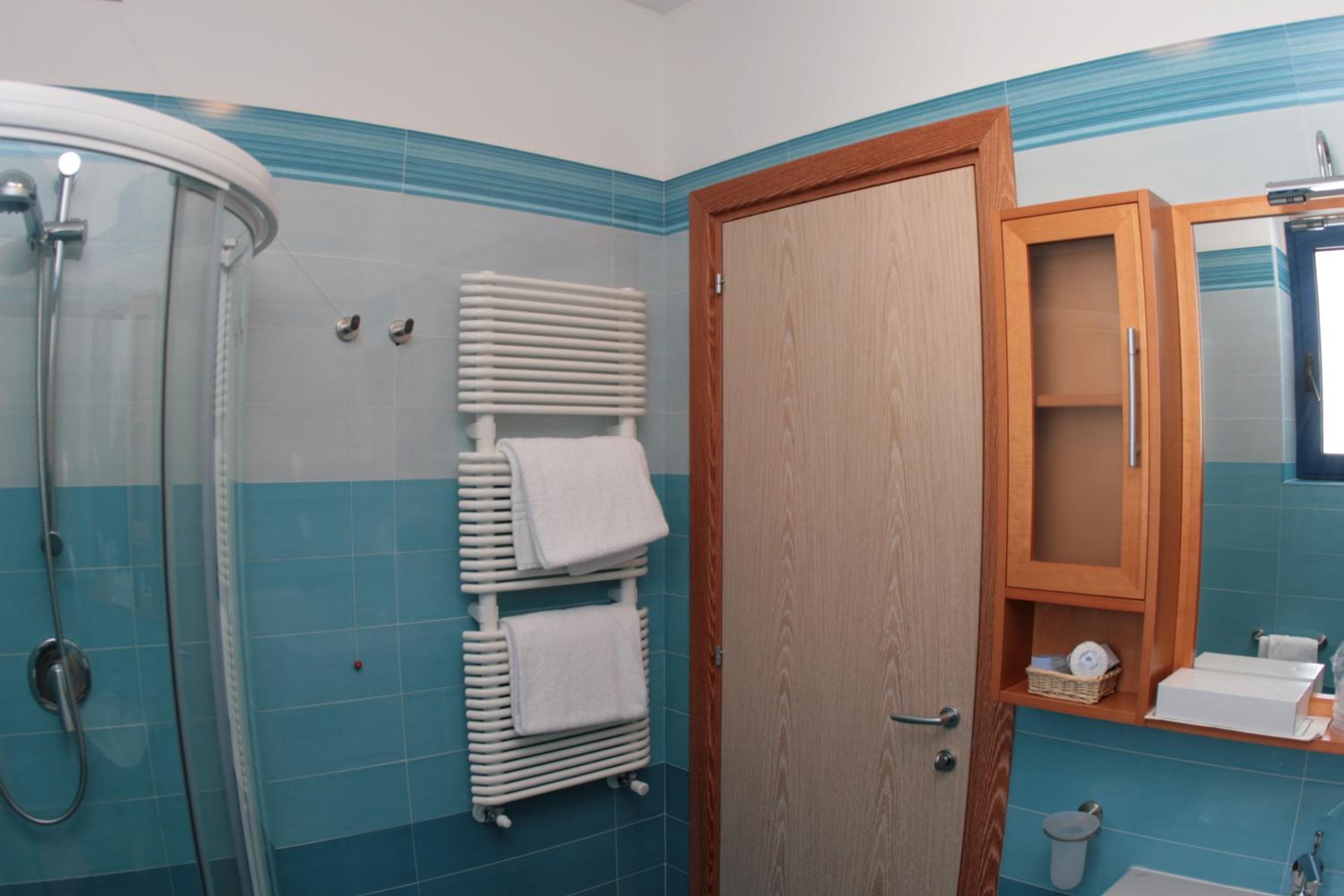 Double Room - Photo 4