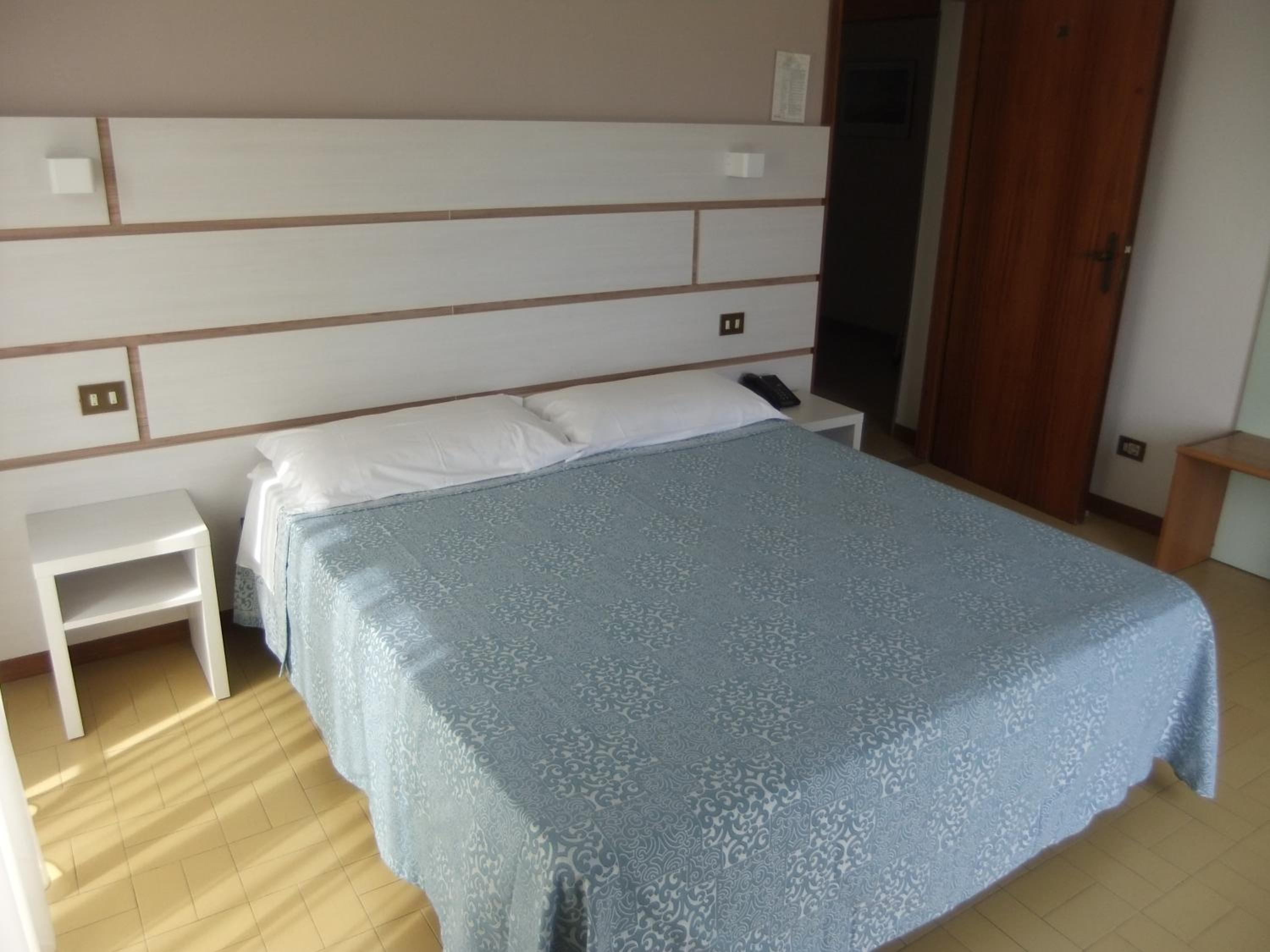 Triple Room with Balcony photo 1
