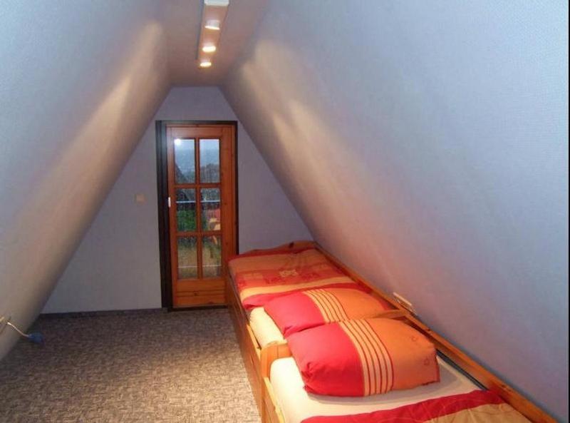 One-Bedroom House photo 1
