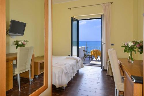 Double Room in Villa photo 3