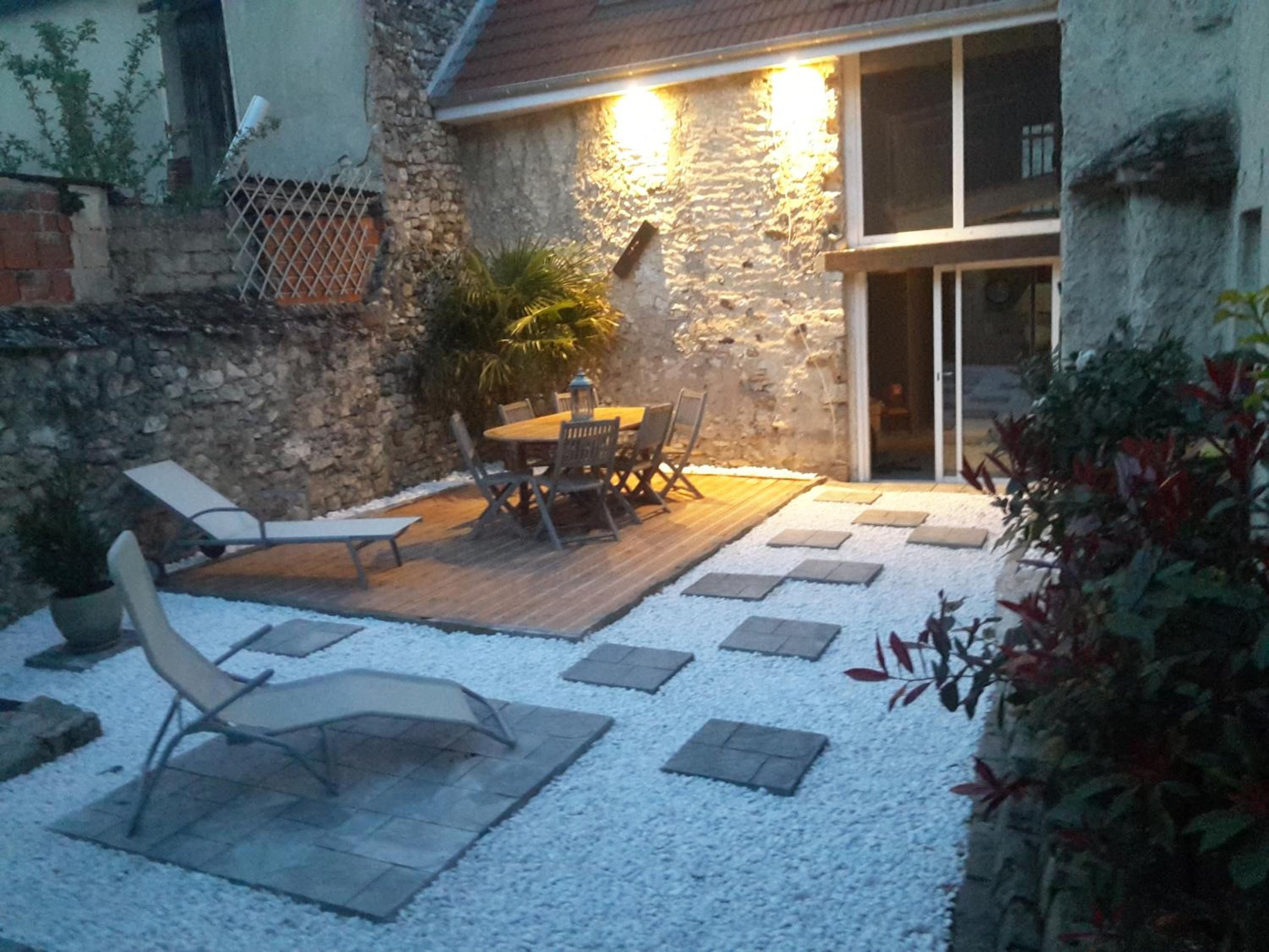 Four-Bedroom House photo 1
