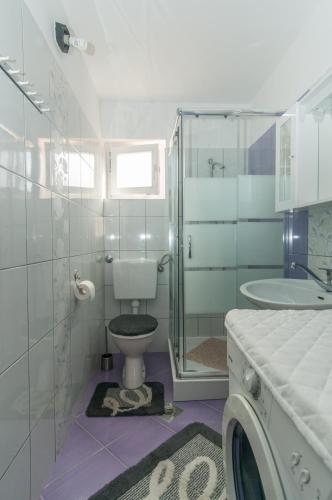 Studio Apartment photo 2