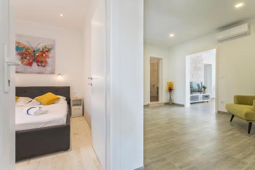 Superior Apartment photo 2