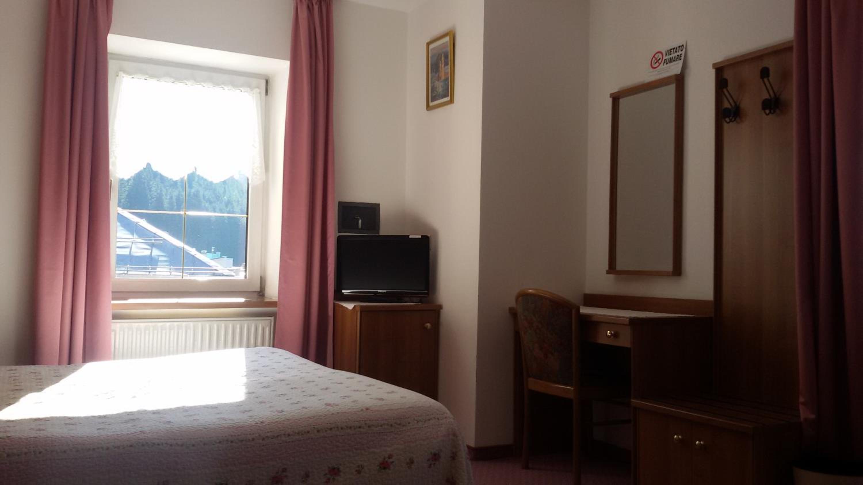 Single Room photo 1