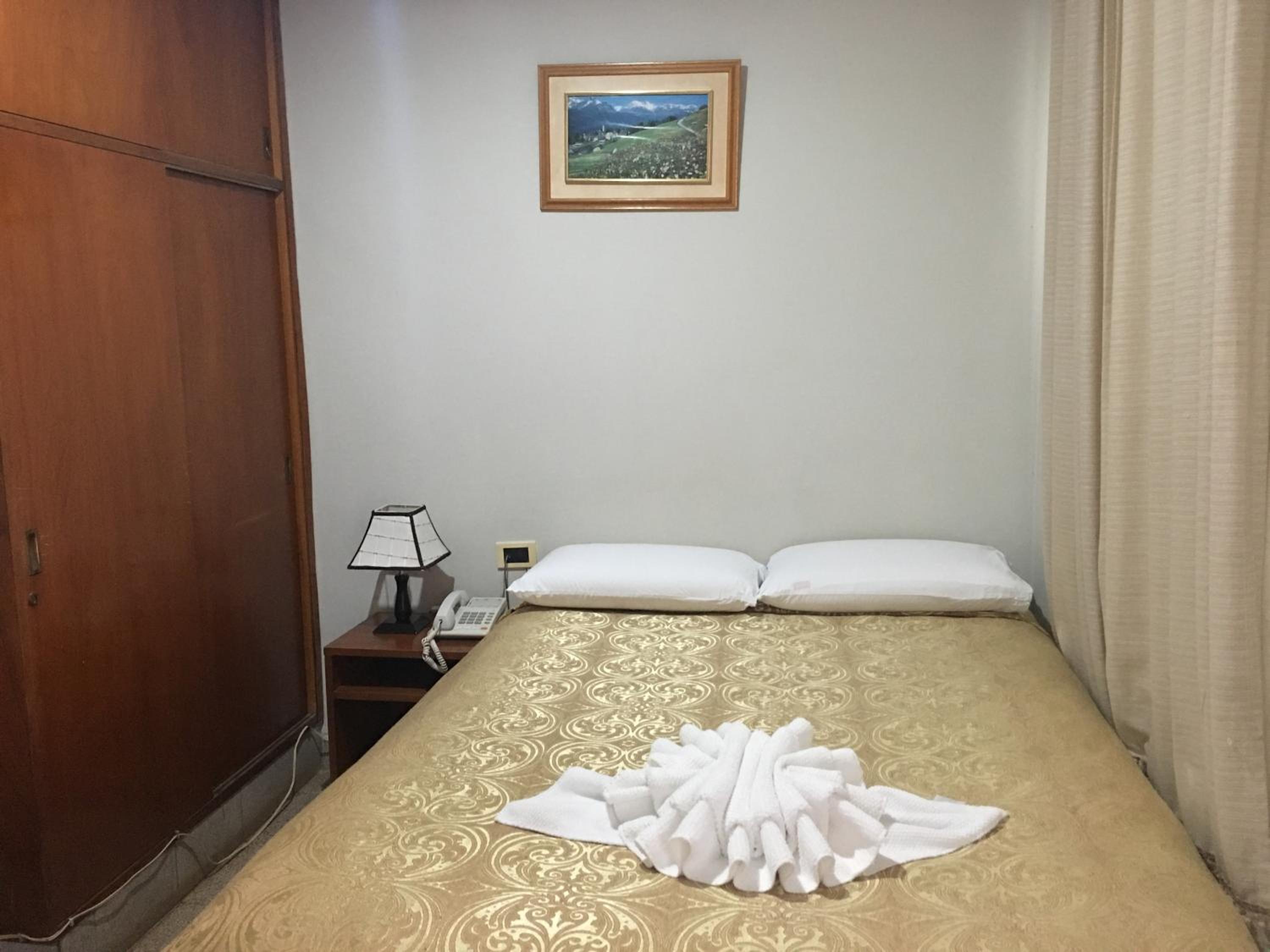 Standard Double Room photo 1