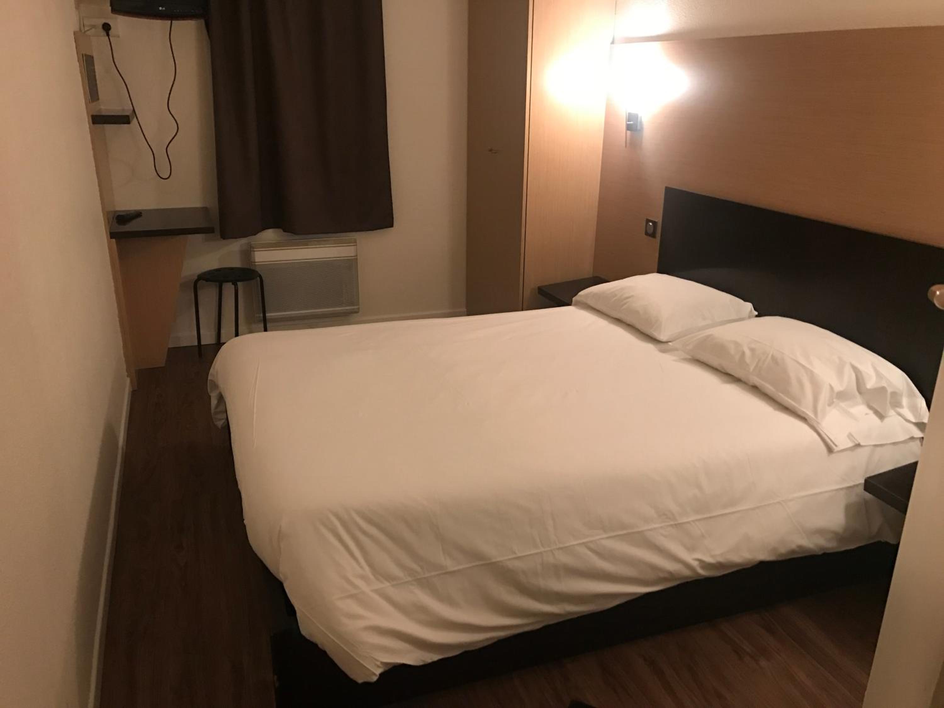 Double Room - Photo 3