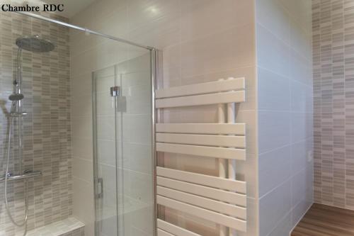 Double Room with Private Bathroom - Ground Floor photo 3