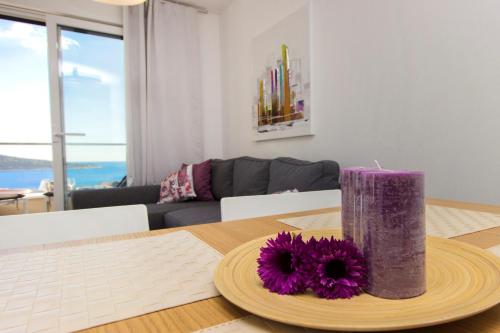 Penthouse Two-Bedroom Apartment with Terrace and Sea View photo 2