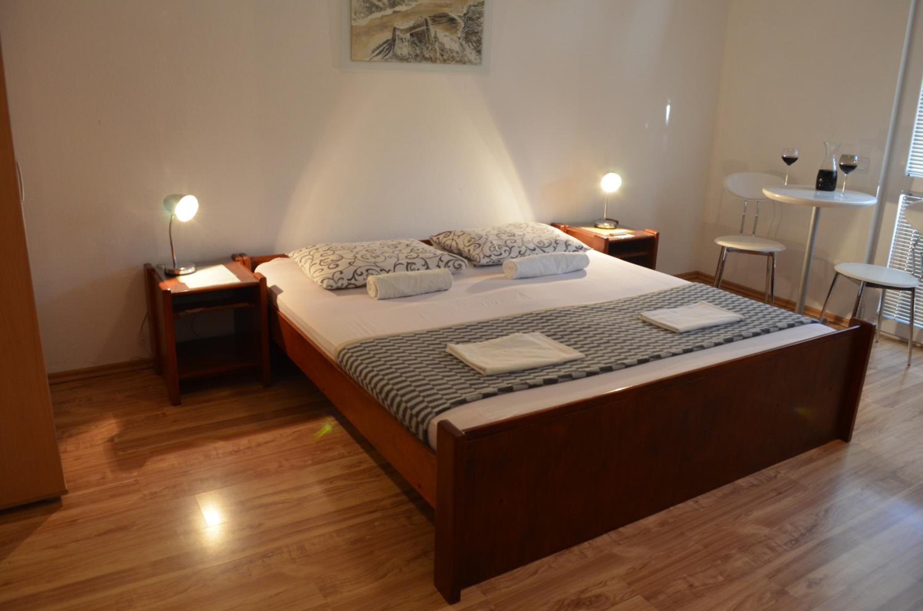 Studio Apartment photo 2