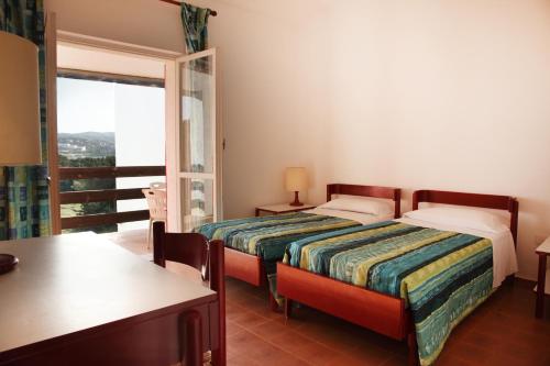 Twin Room - Photo 1